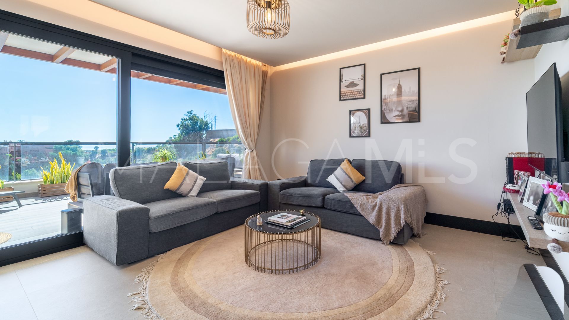 Lägenhet for sale in Marbella Lake