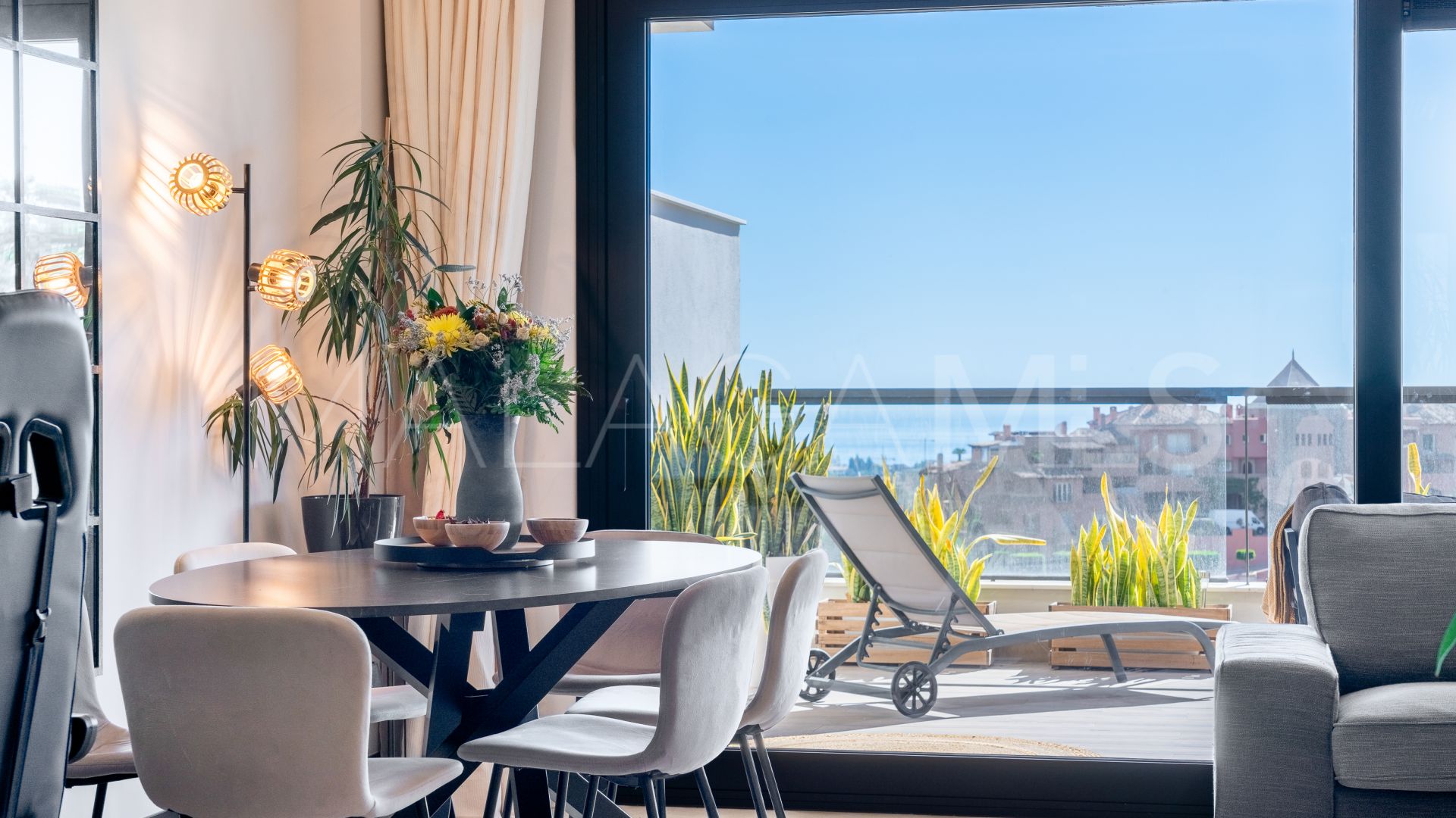 Lägenhet for sale in Marbella Lake