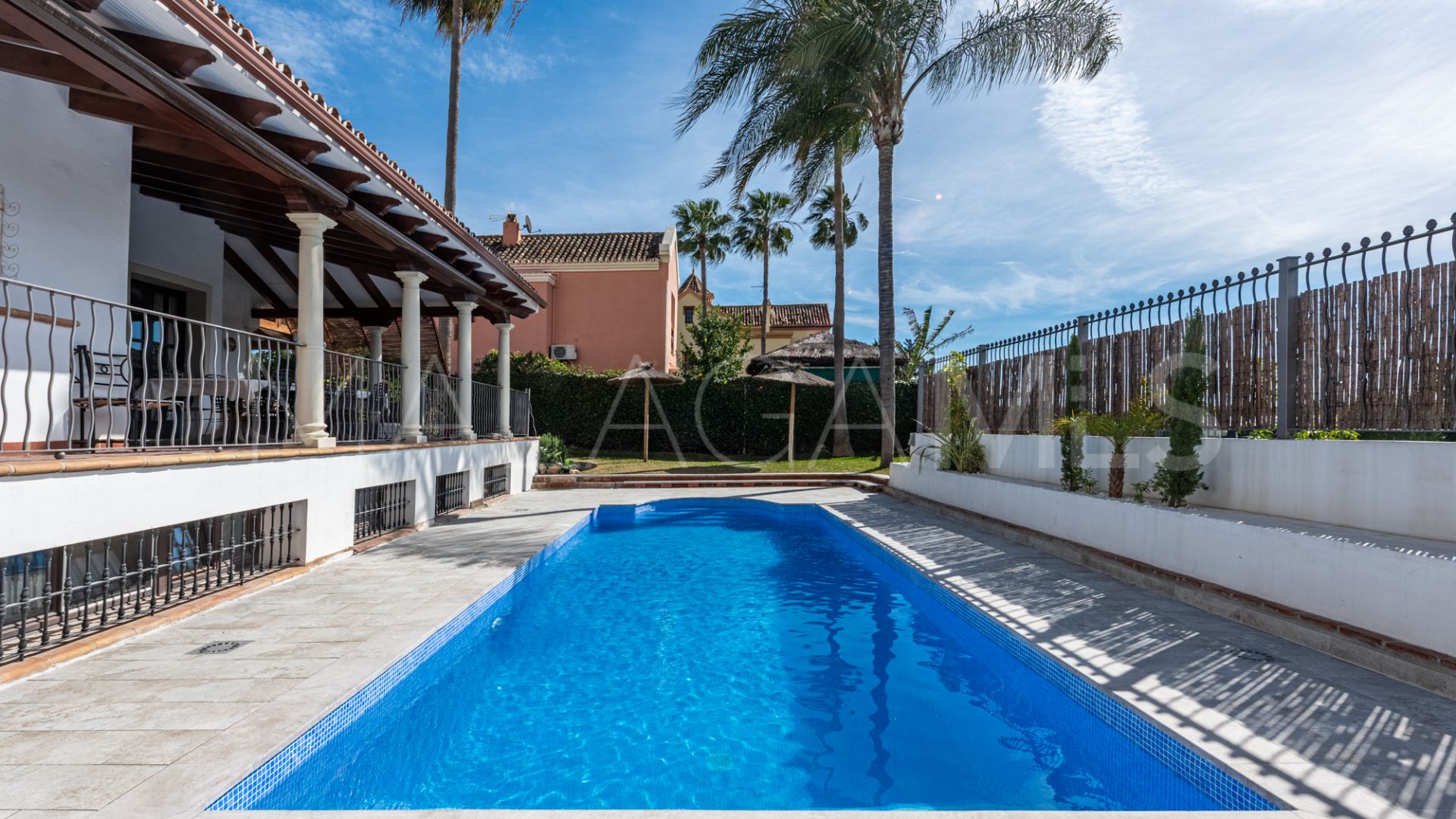 Villa for sale in San Pedro de Alcantara