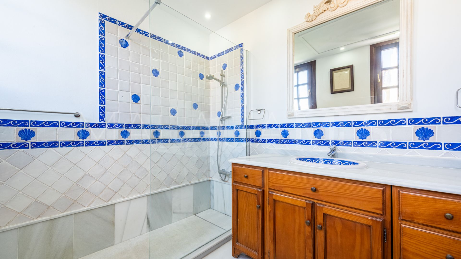 Villa for sale in San Pedro de Alcantara