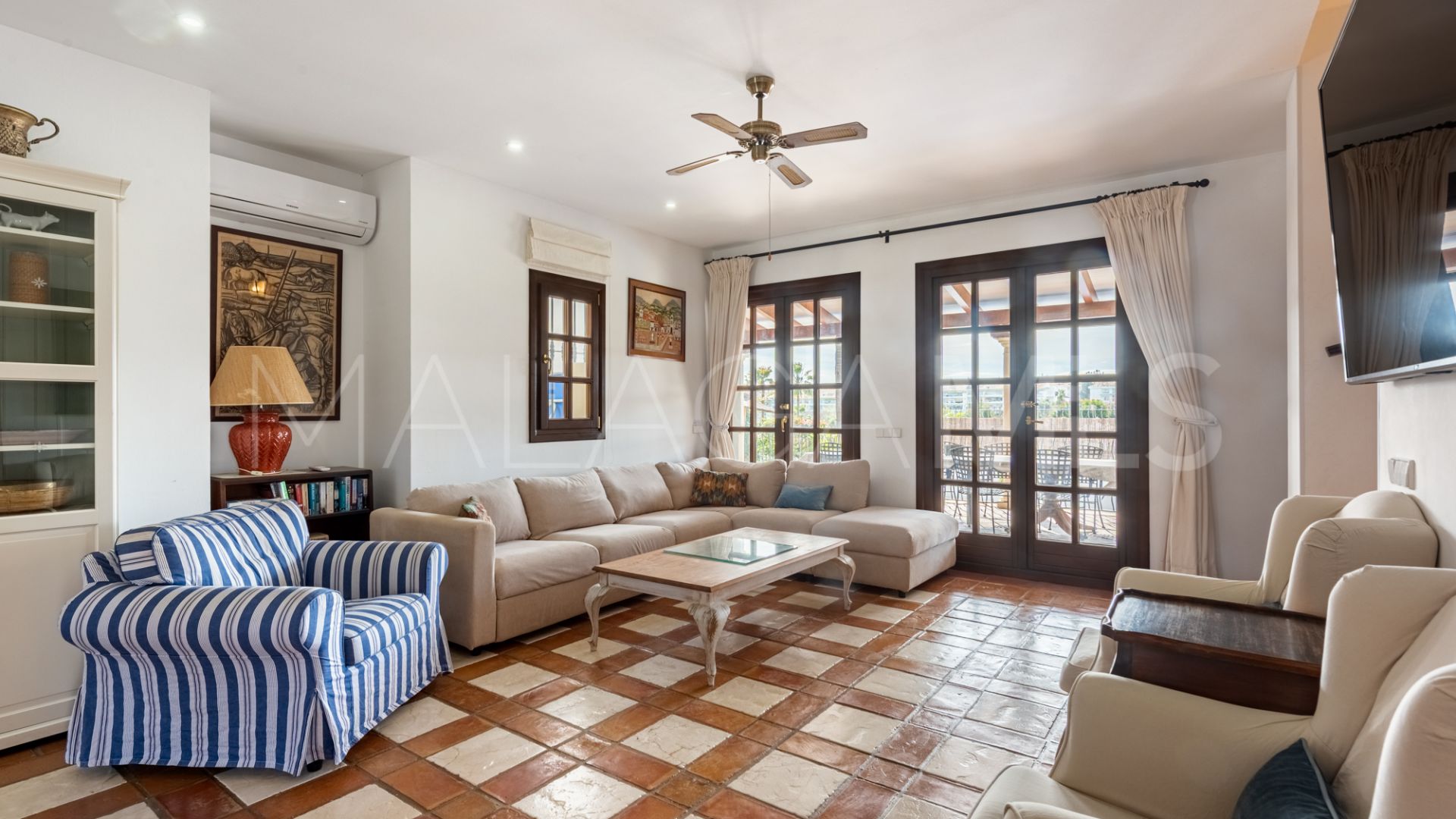Villa for sale in San Pedro de Alcantara