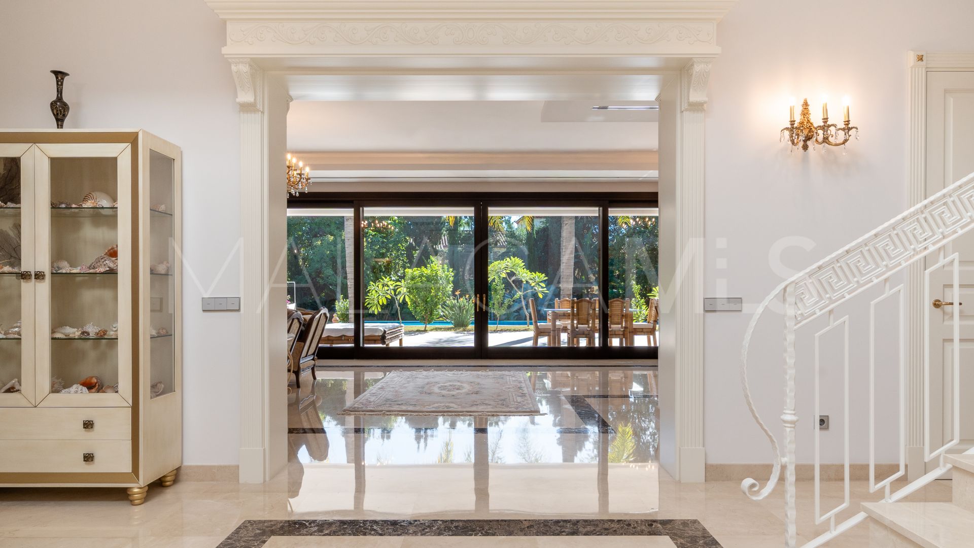 Villa for sale in Casasola