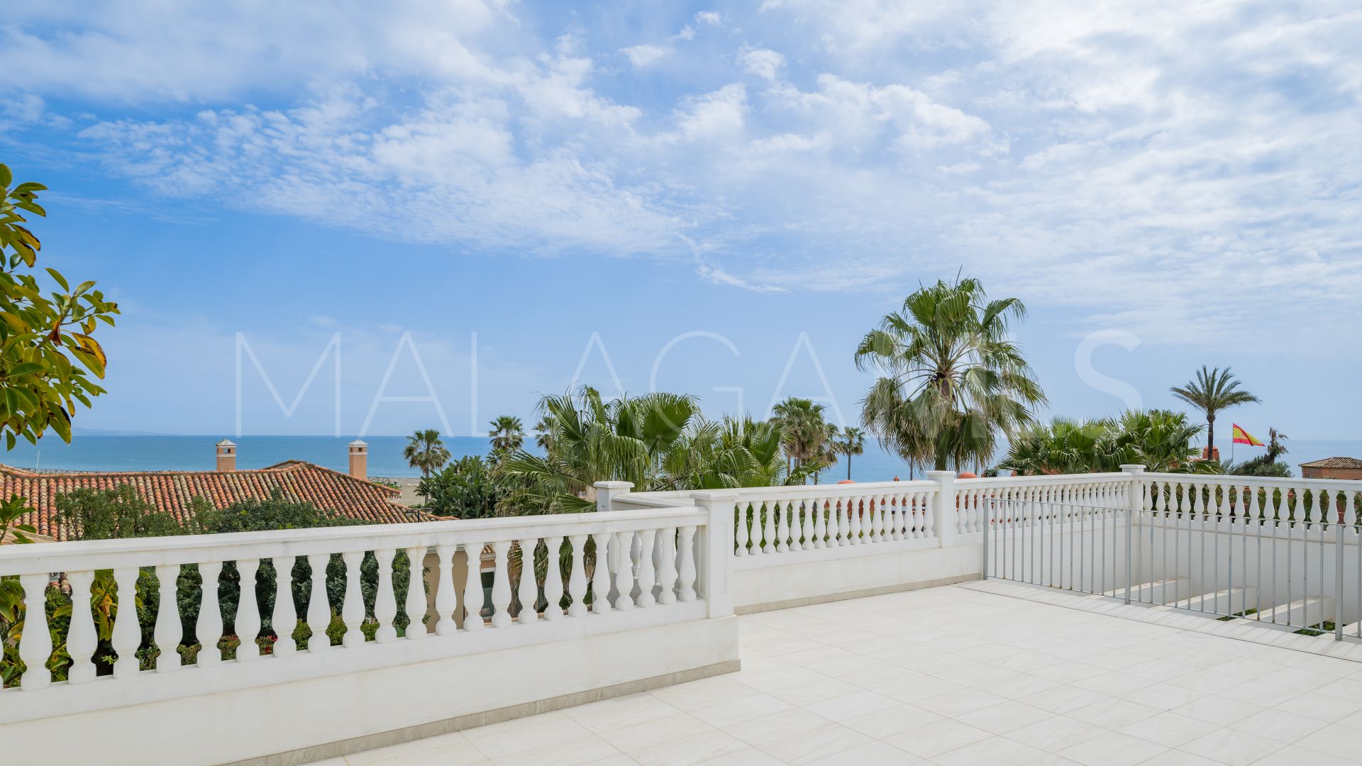Villa for sale in Casasola