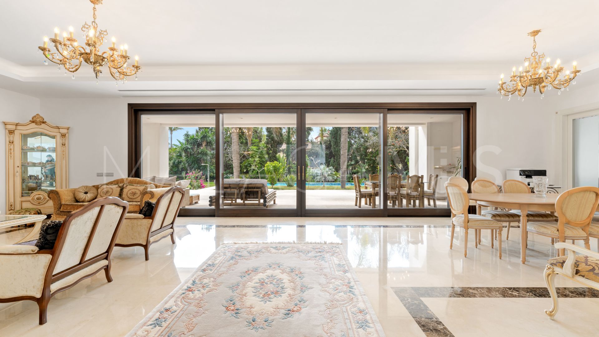 Villa for sale in Casasola