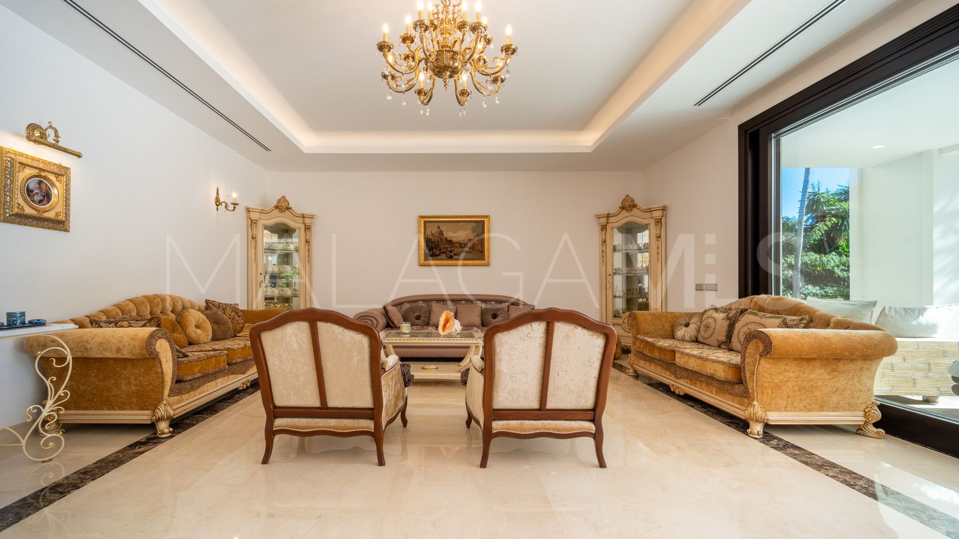 Villa for sale in Casasola