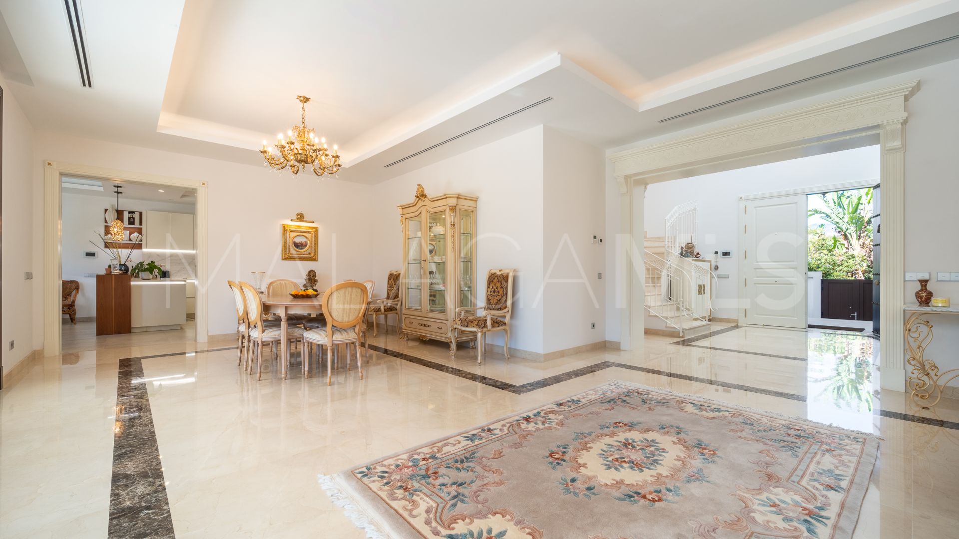 Villa for sale in Casasola