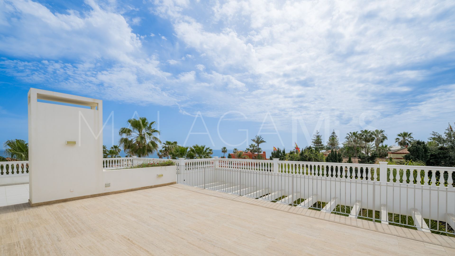 Villa for sale in Casasola