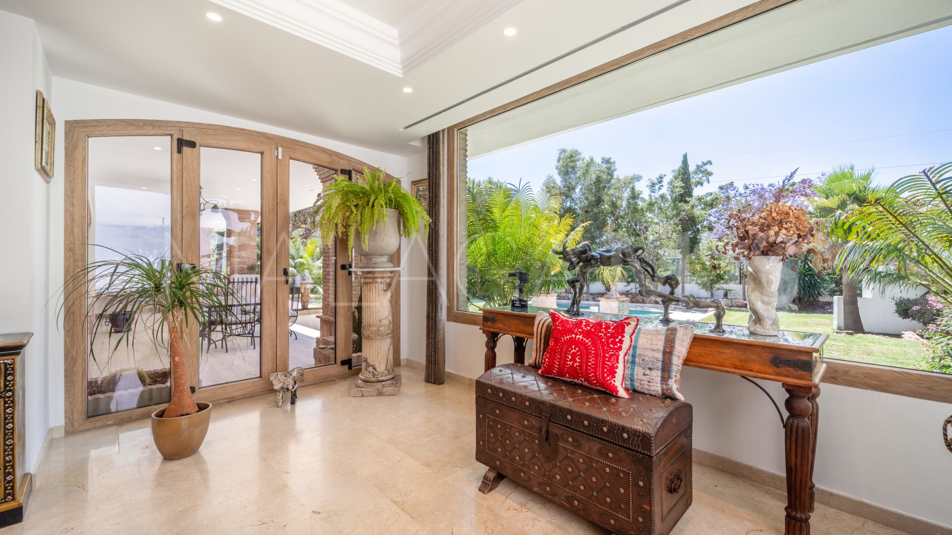 Villa for sale in Rocio de Nagüeles de 4 bedrooms