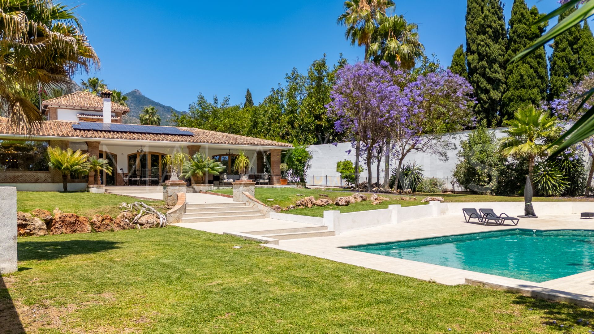 Villa for sale in Rocio de Nagüeles de 4 bedrooms