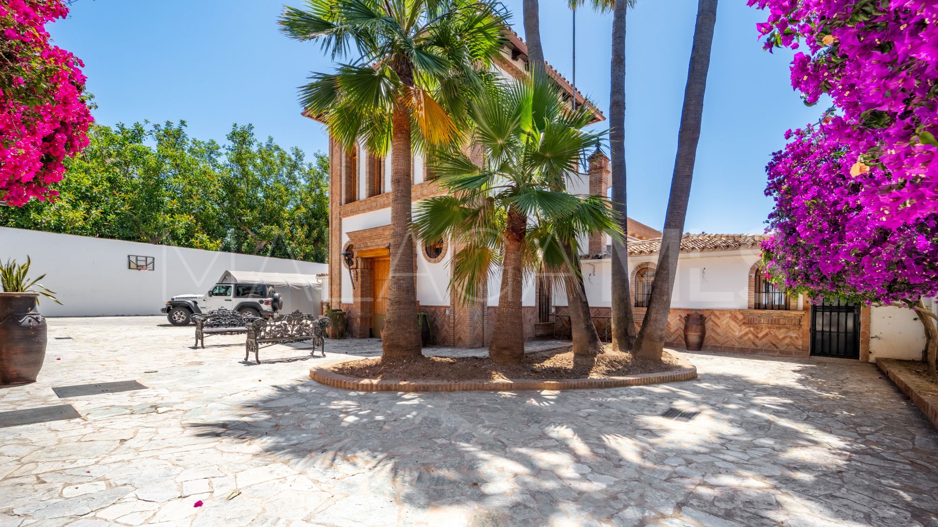 Villa for sale in Rocio de Nagüeles de 4 bedrooms