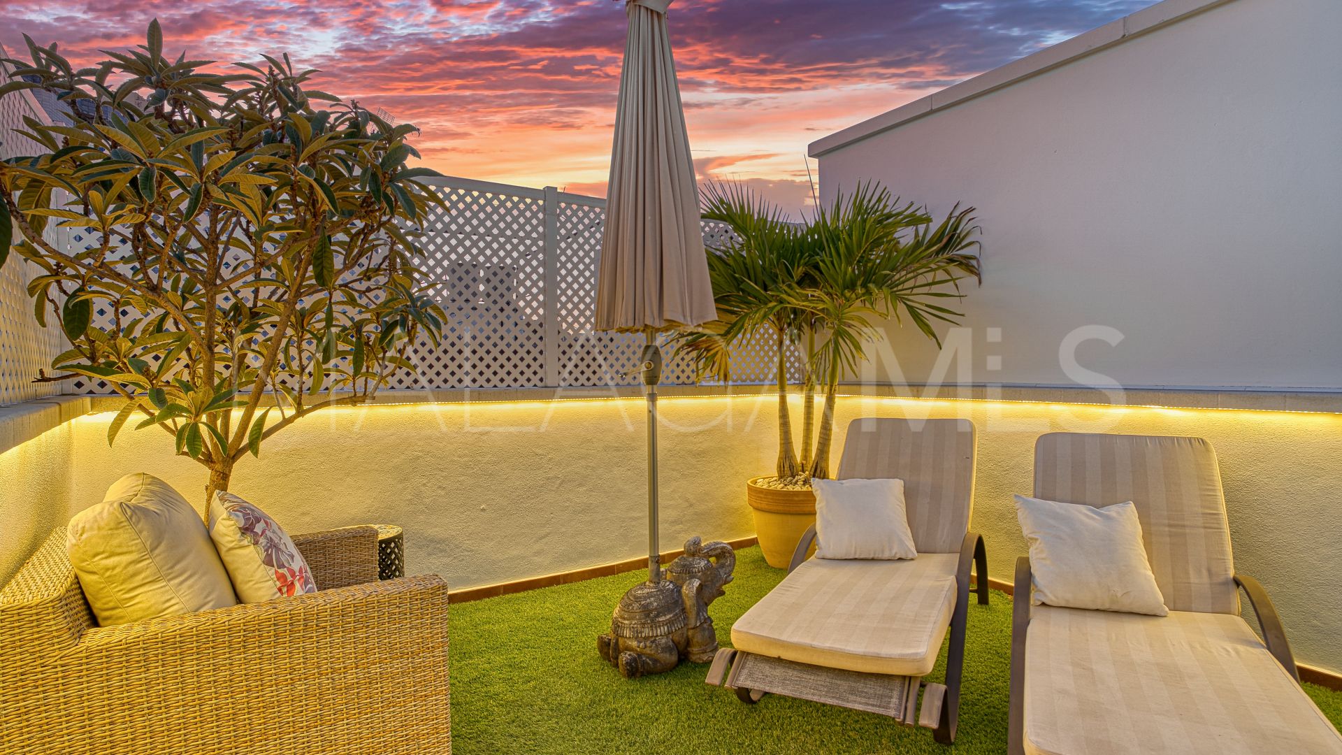 Maison de ville for sale in Casco antiguo