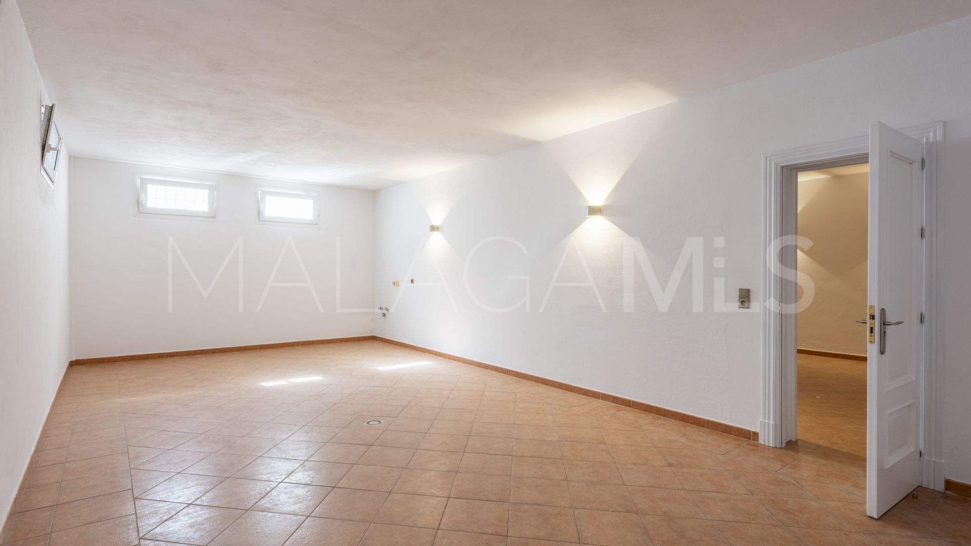 Villa for sale in Las Lomas de Pozuelo