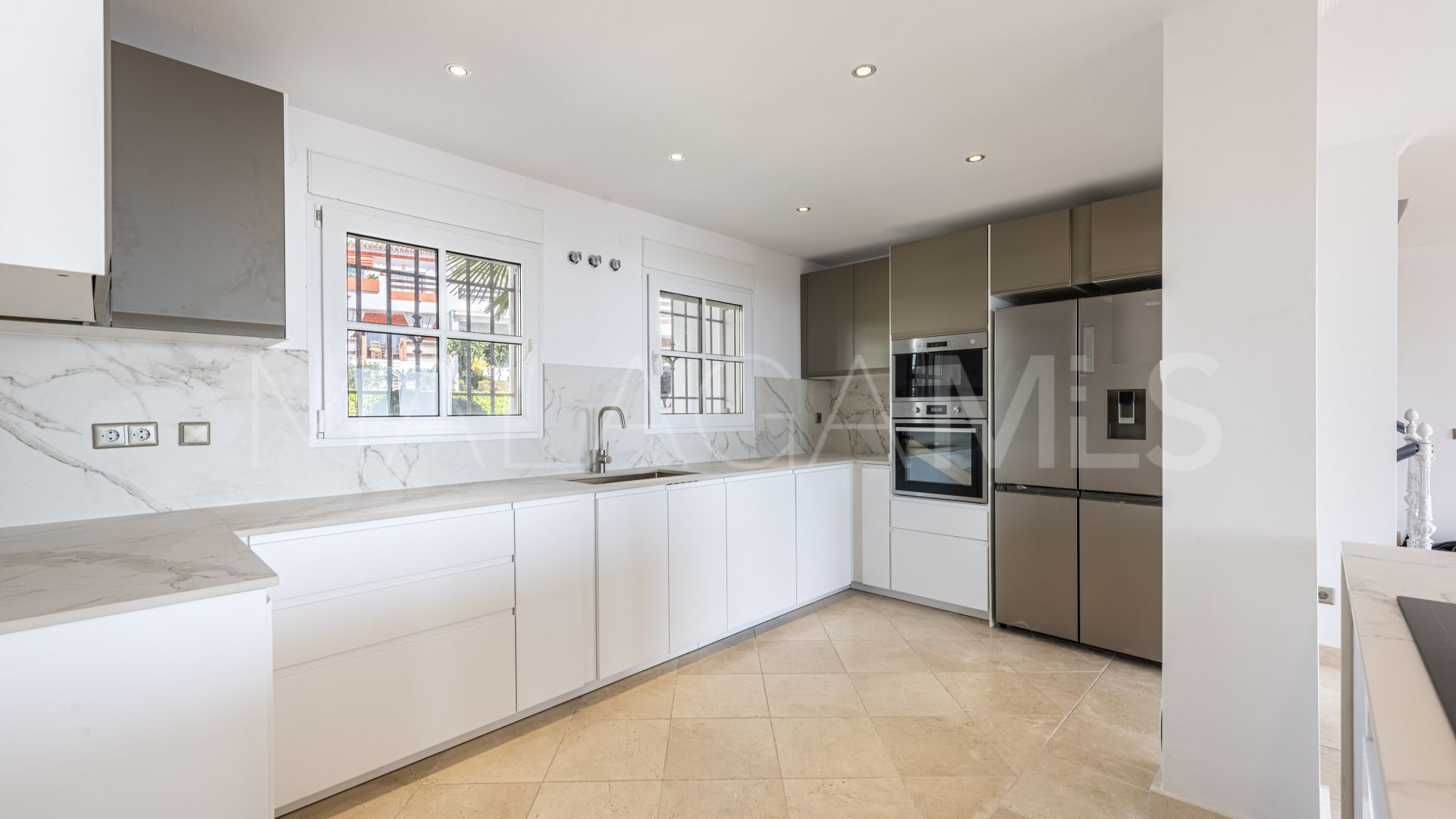 Villa for sale in Las Lomas de Pozuelo