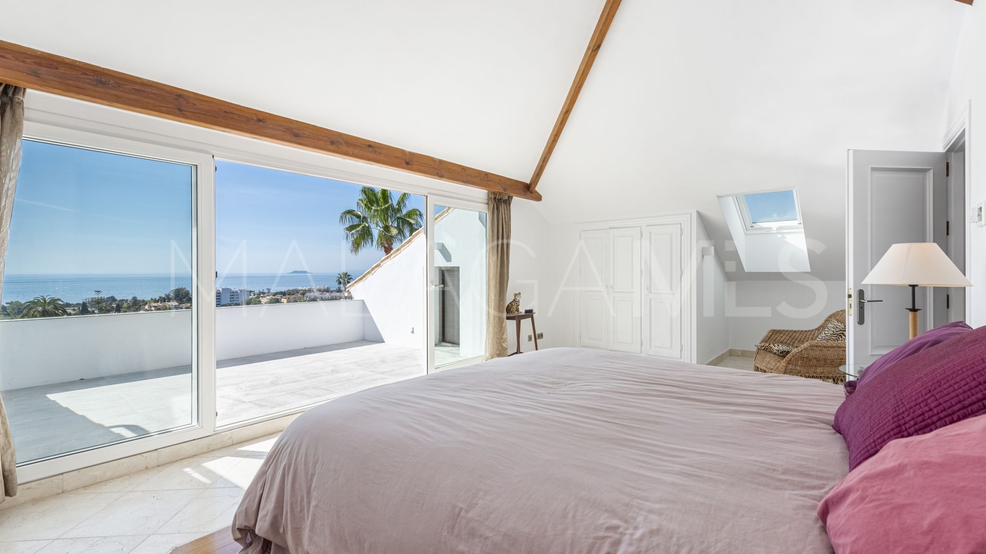 Villa for sale in Las Lomas de Pozuelo