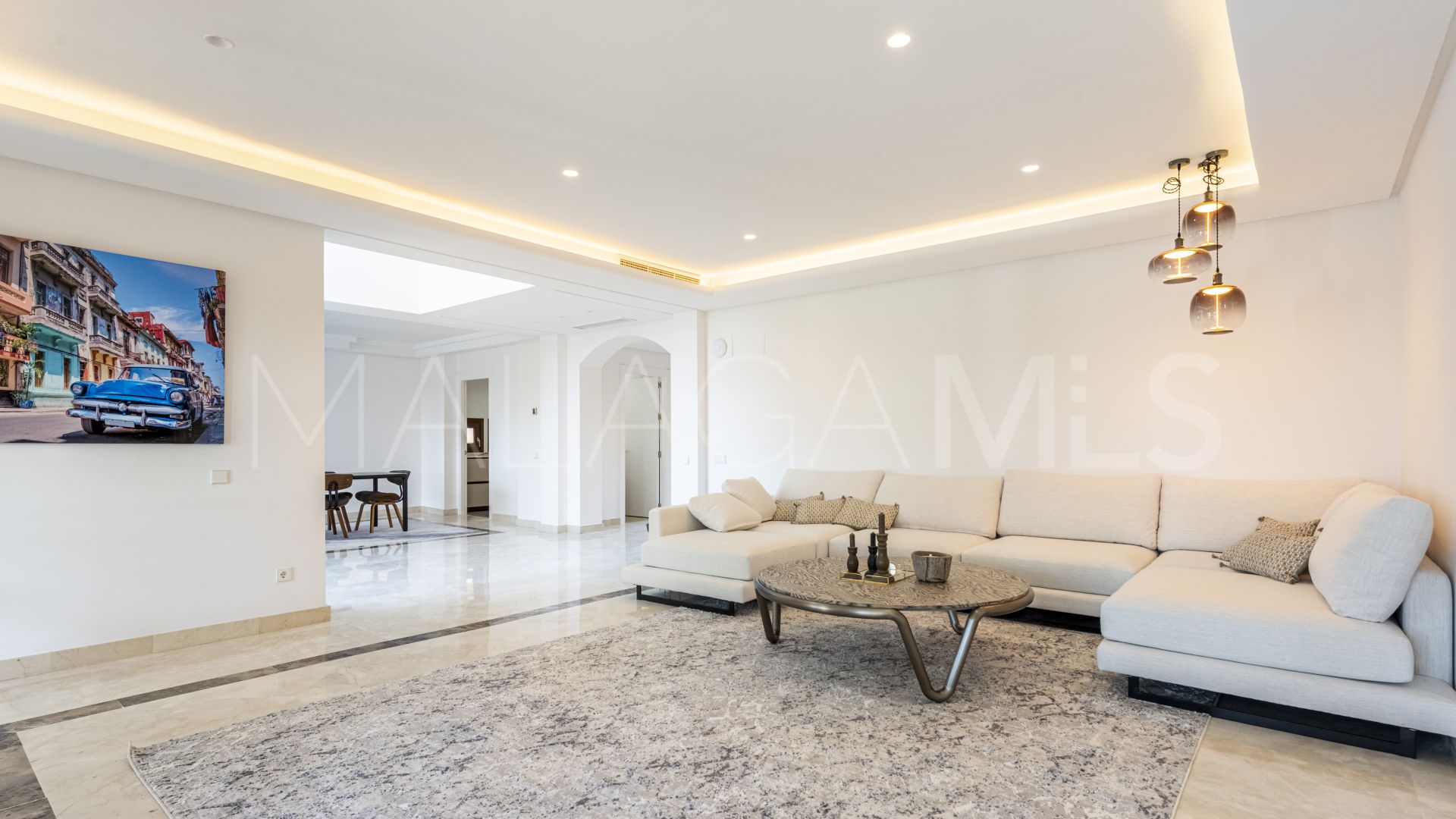 6 bedrooms villa for sale in La Capellania