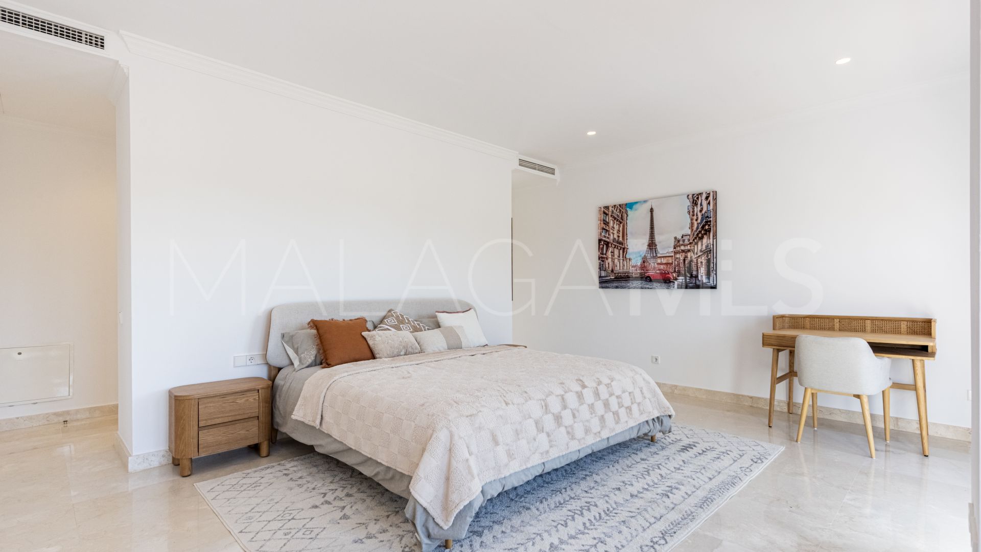 6 bedrooms villa for sale in La Capellania
