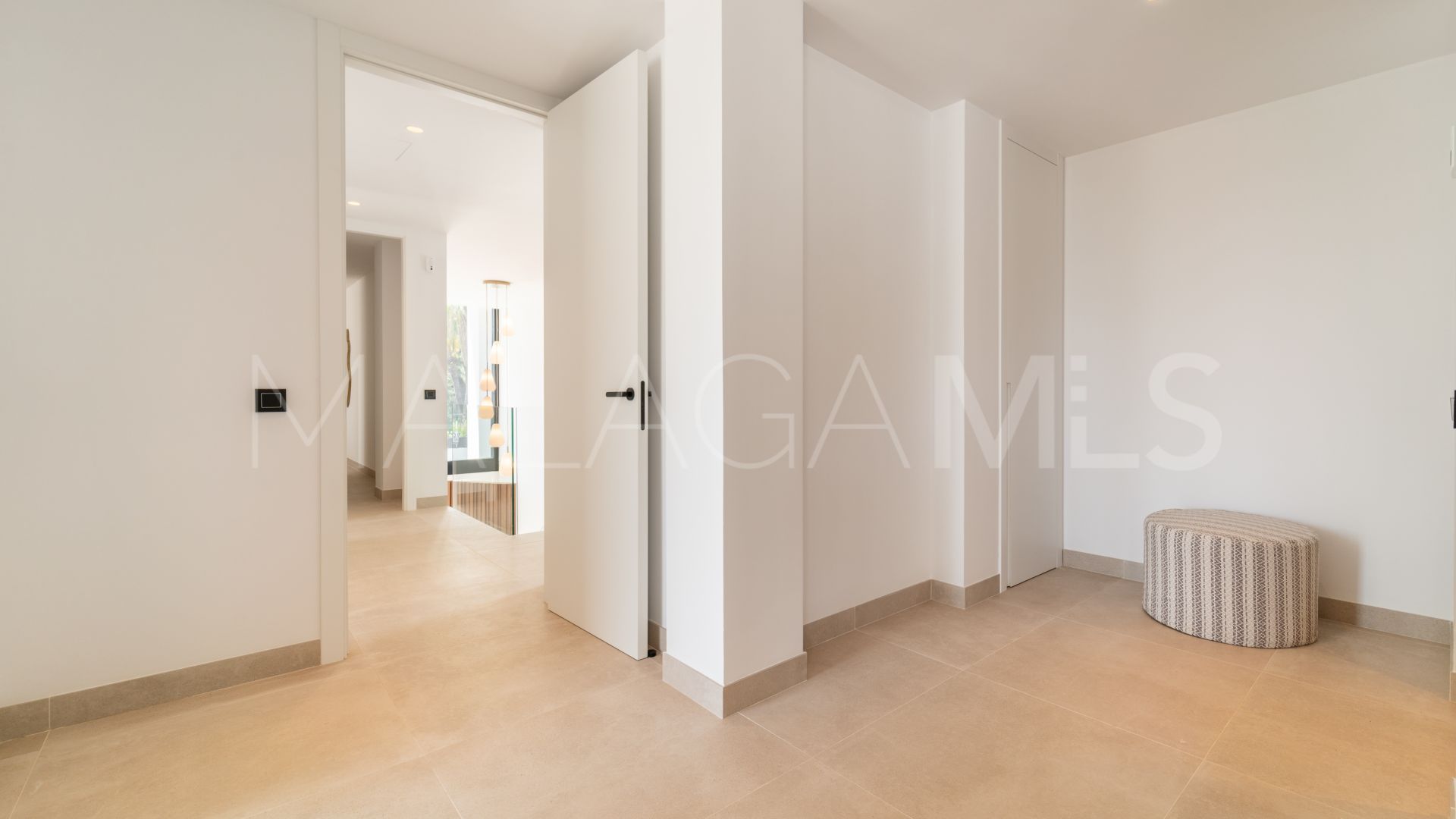 Rocio de Nagüeles, villa de 5 bedrooms for sale