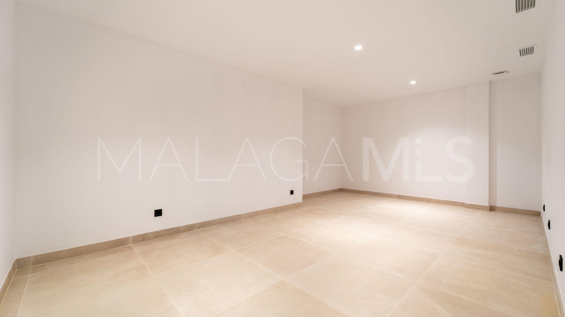 Rocio de Nagüeles, villa de 5 bedrooms for sale