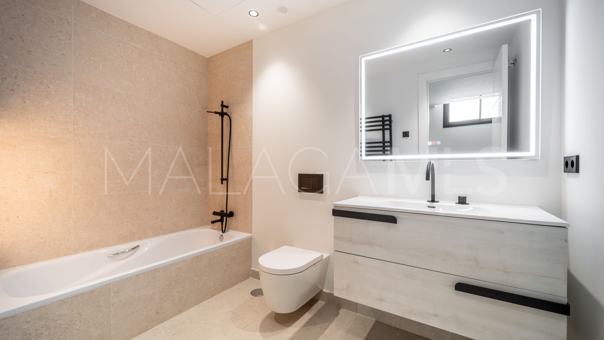 Villa for sale in Hacienda las Chapas