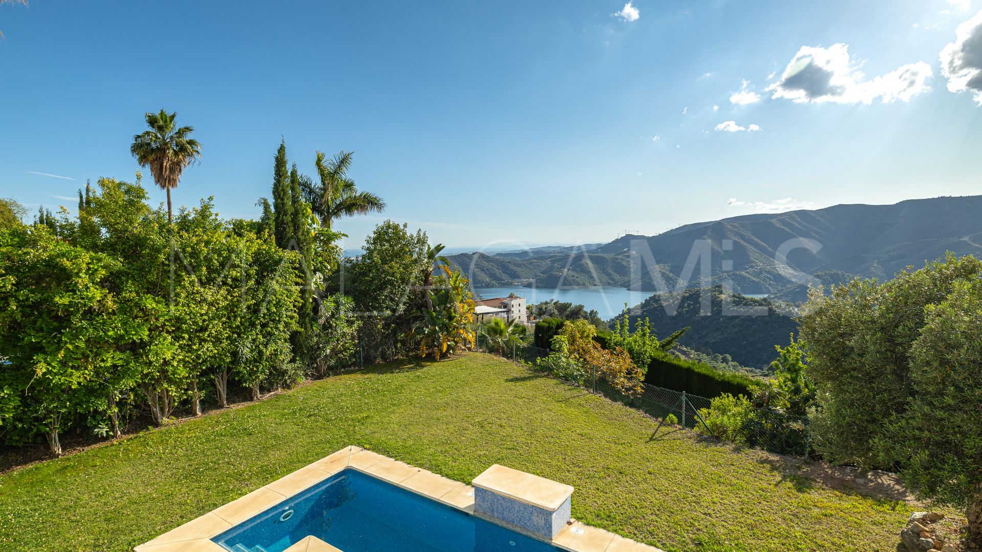 Villa for sale in Sierra Blanca Country Club