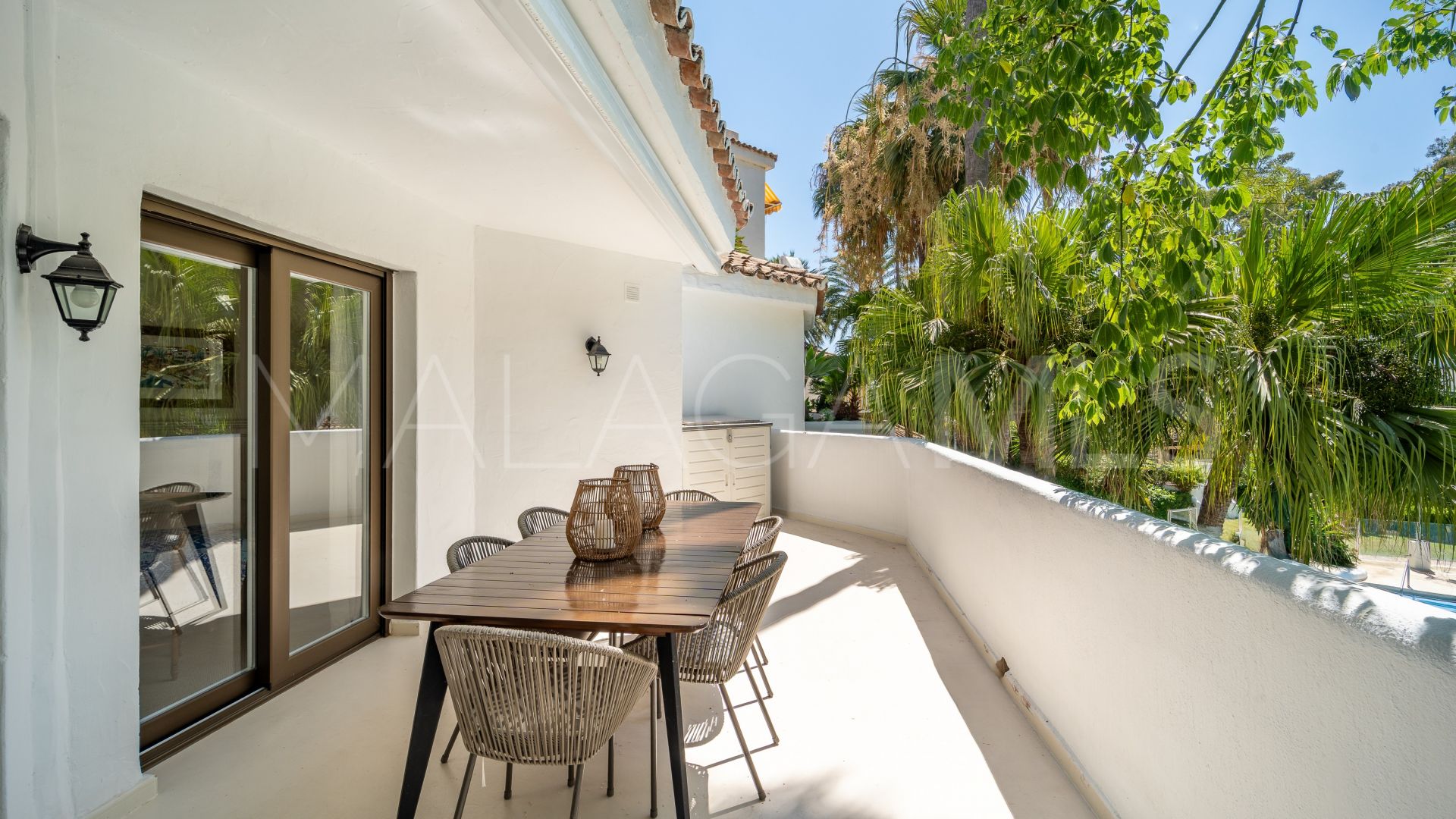 Buy 4 bedrooms penthouse in Golden Beach