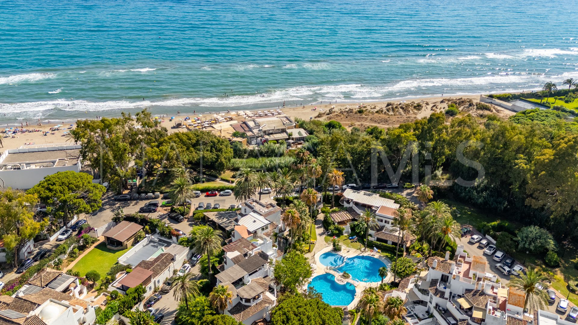 Buy 4 bedrooms penthouse in Golden Beach