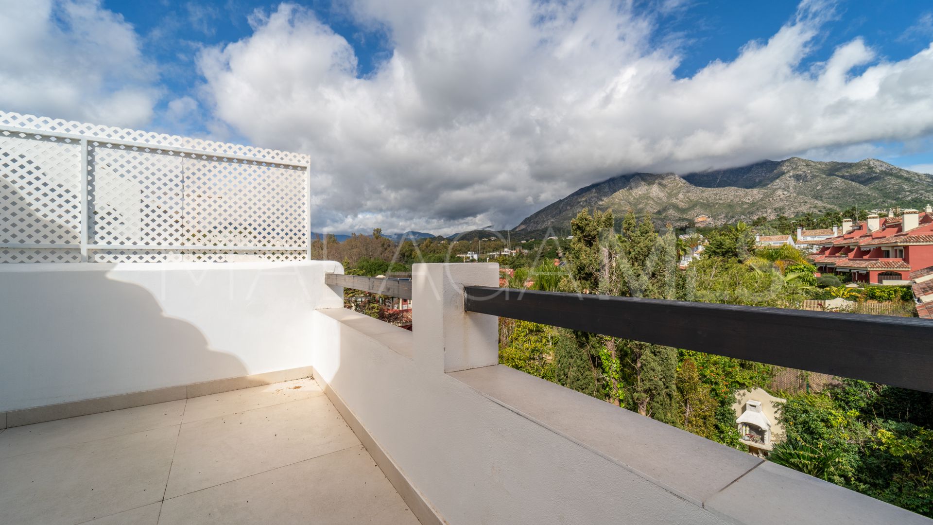 Radhus for sale in Arco Iris