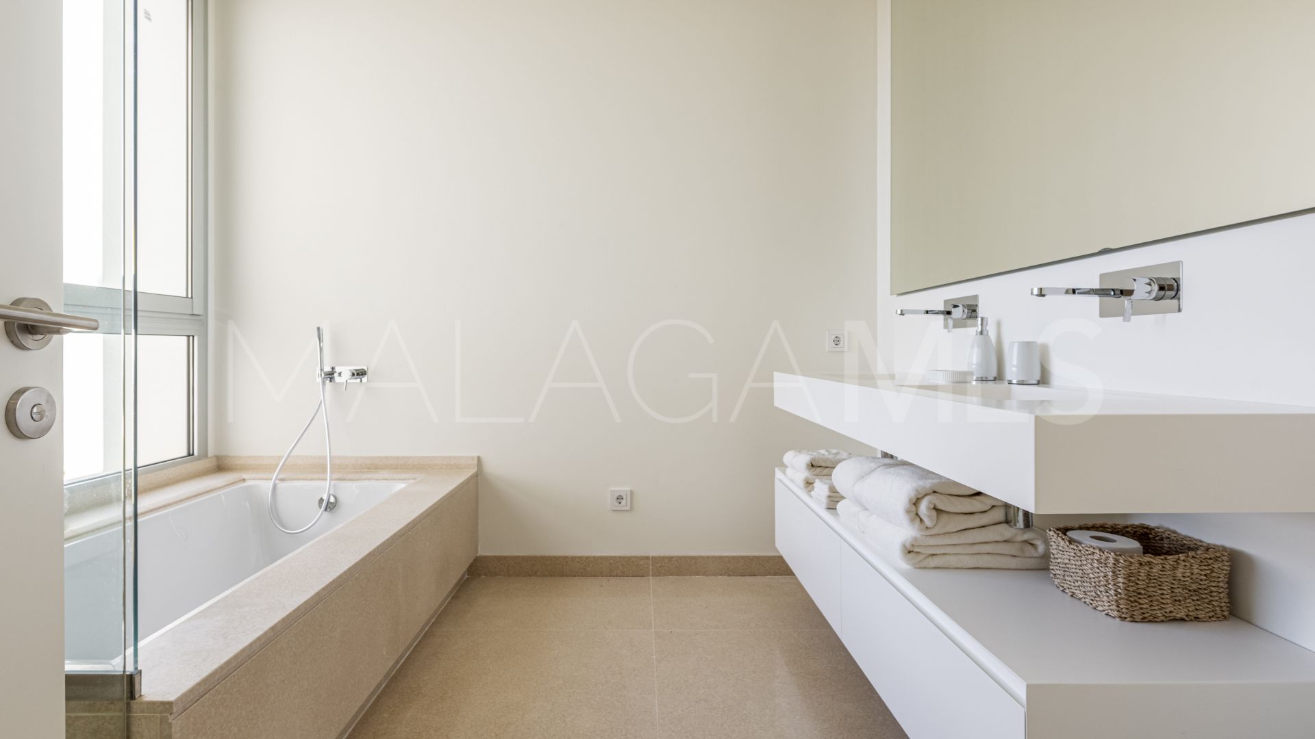 Apartment in Marbella Club Hills for sale