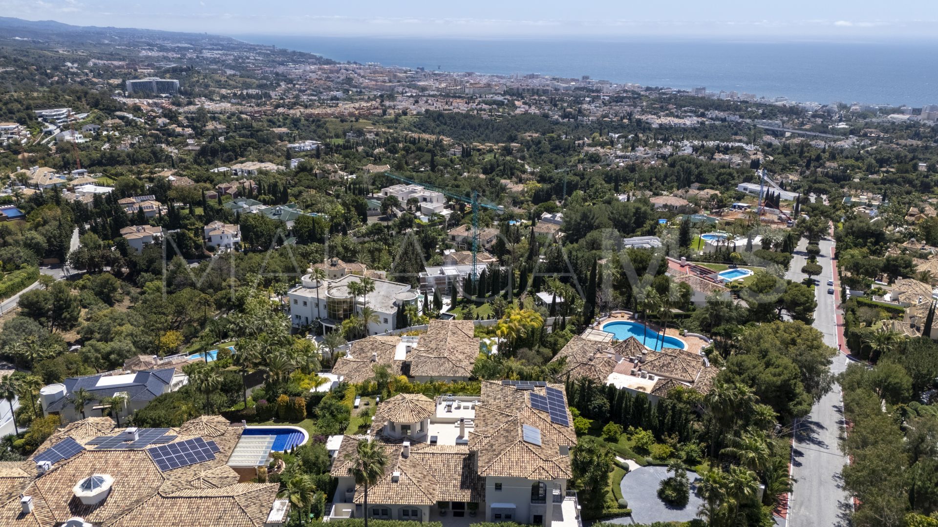 Buy villa de 6 bedrooms in Sierra Blanca
