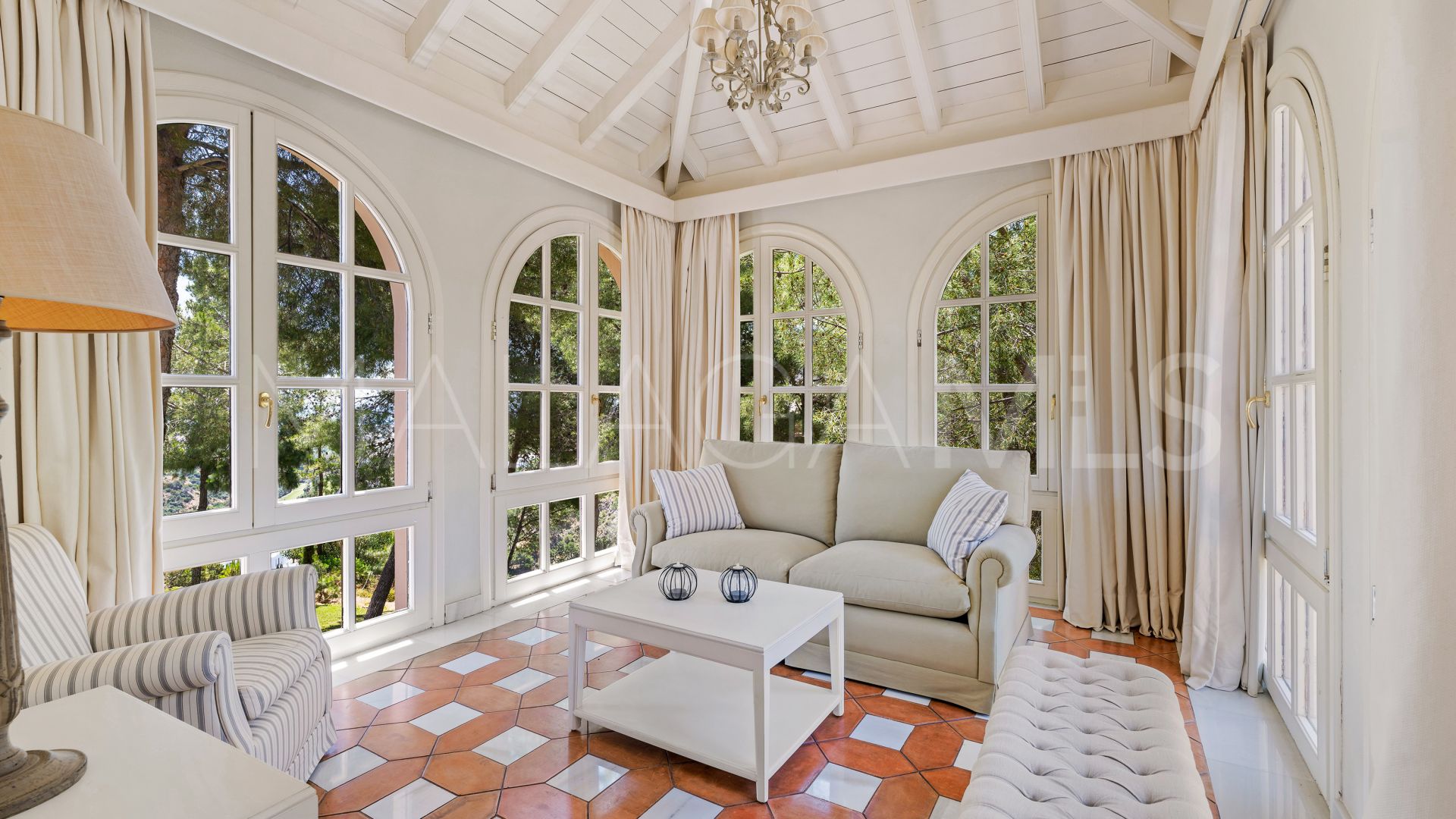 Villa for sale in El Madroñal