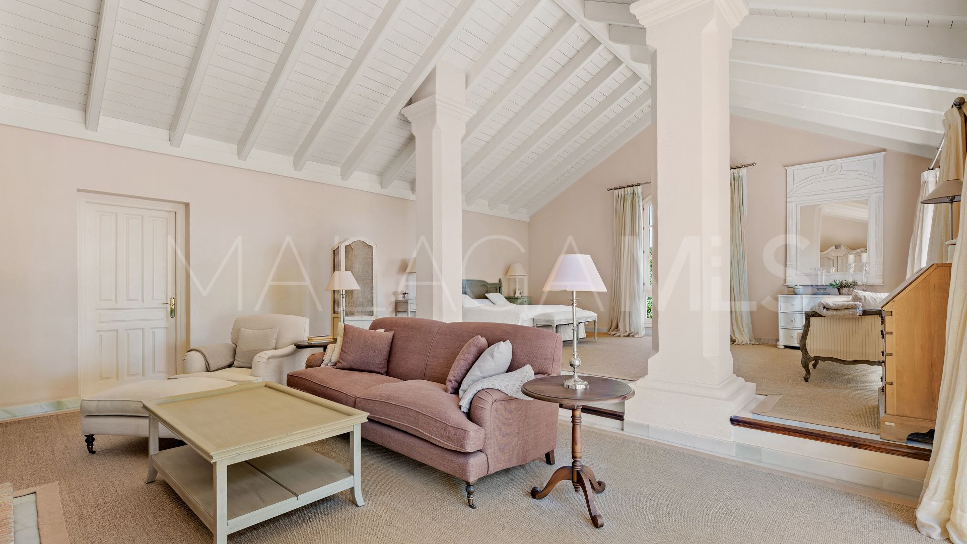 Villa for sale in El Madroñal
