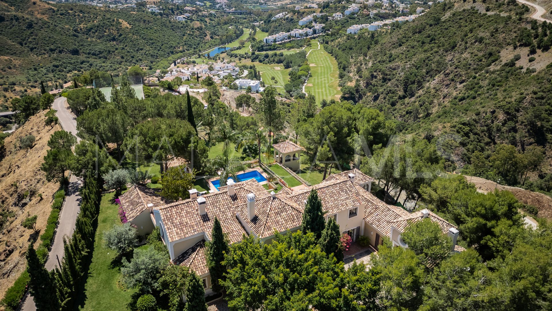 Villa for sale in El Madroñal
