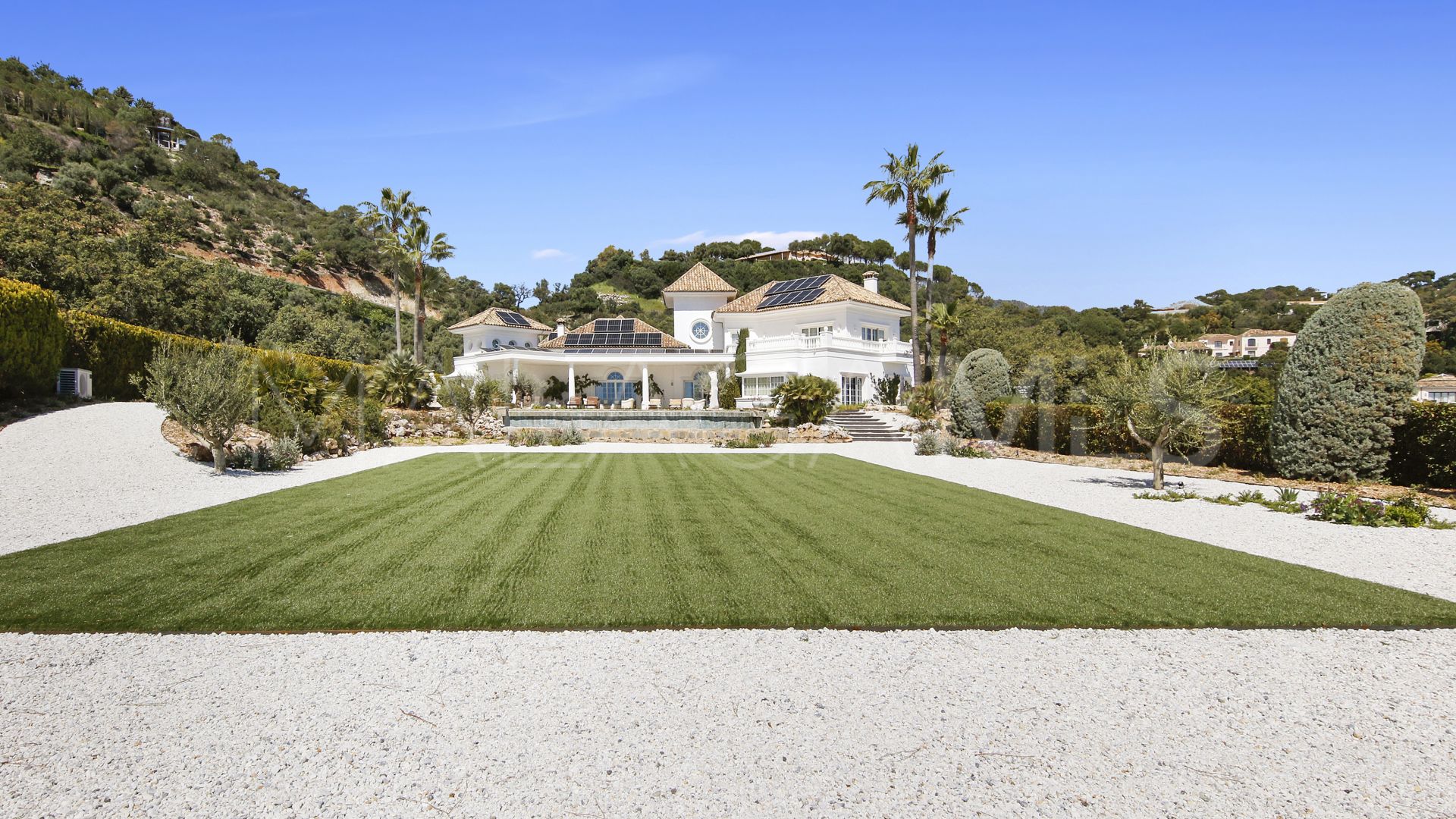 Villa for sale in La Zagaleta