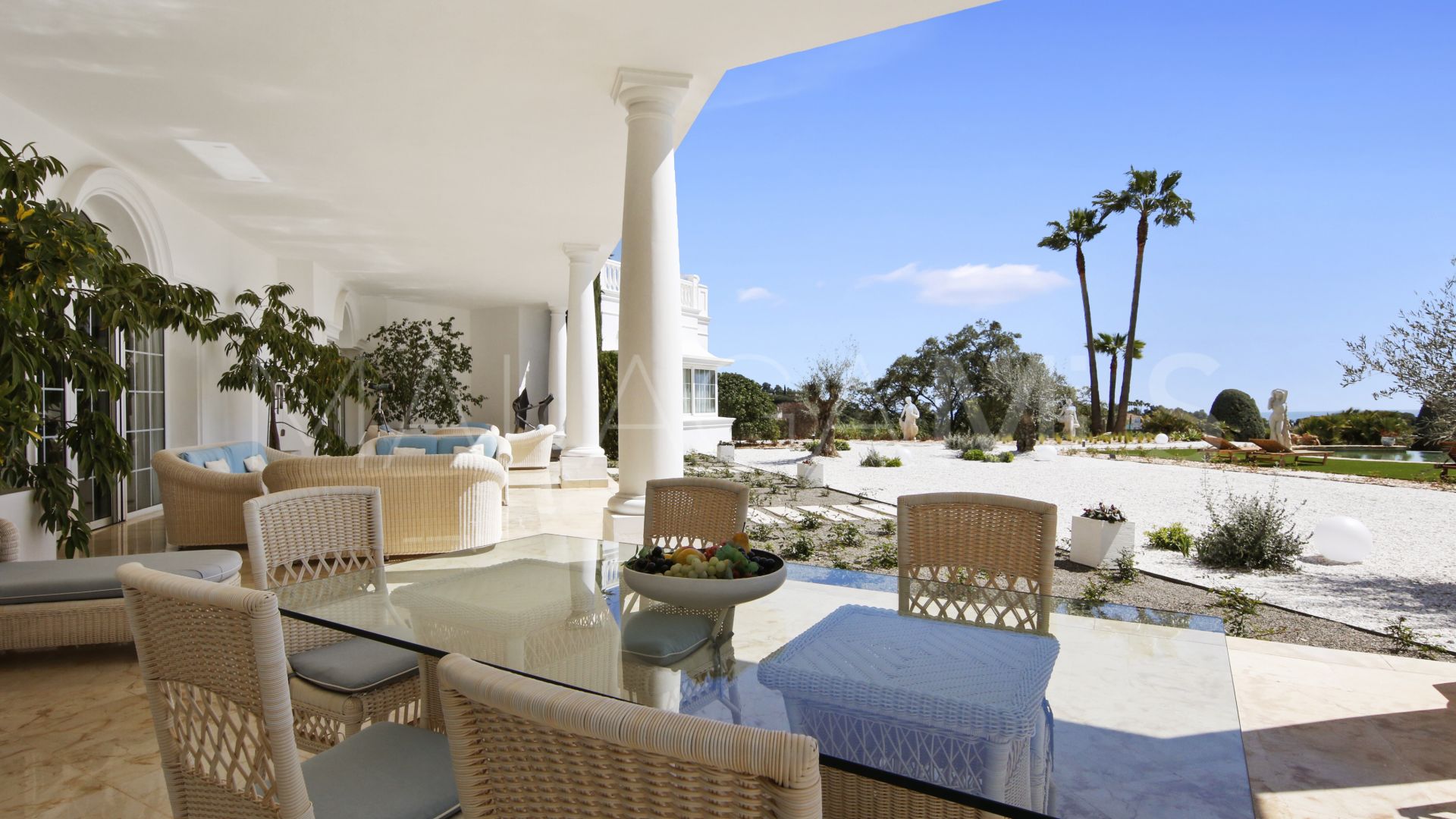 Villa for sale in La Zagaleta
