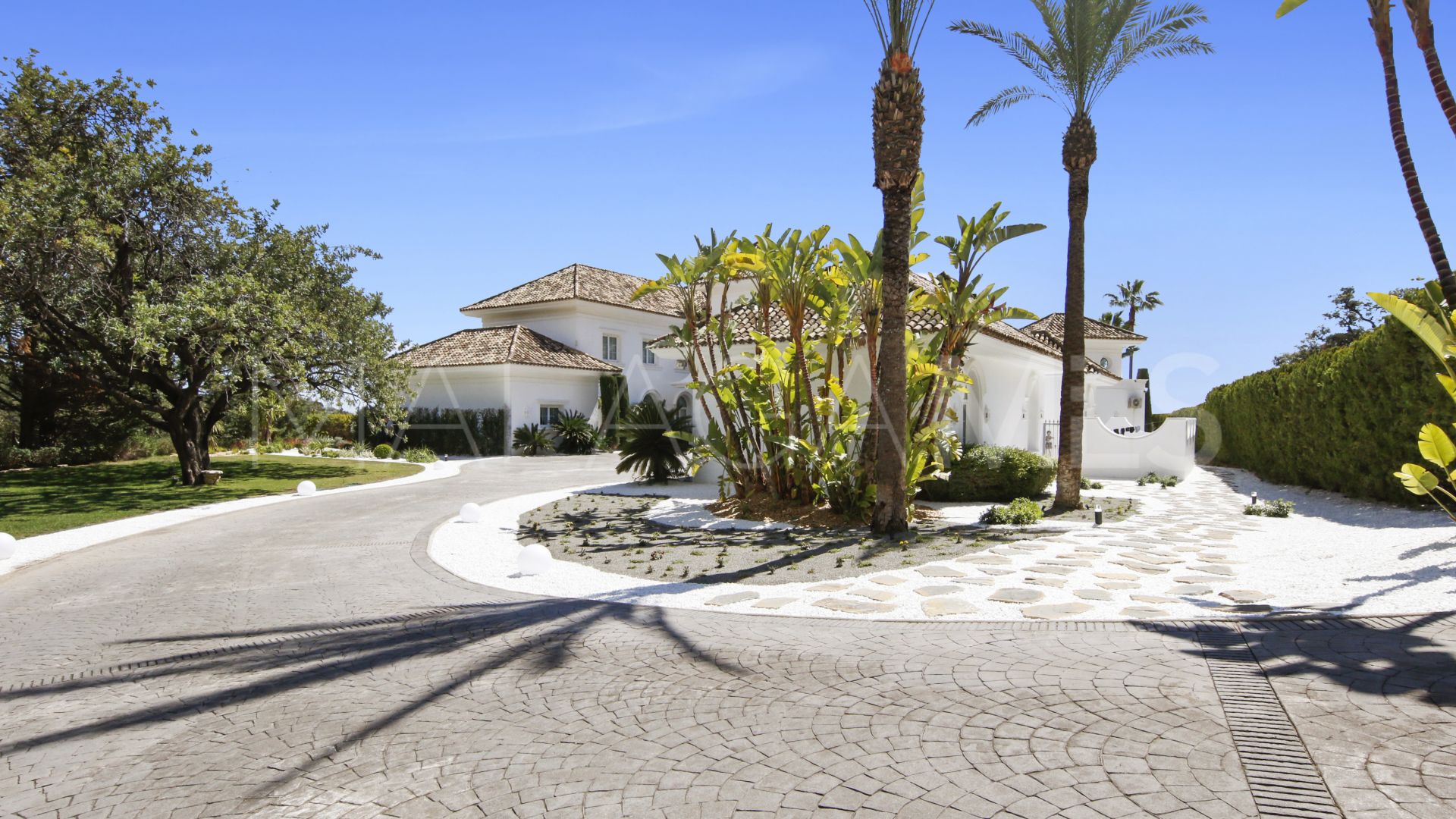 Villa for sale in La Zagaleta