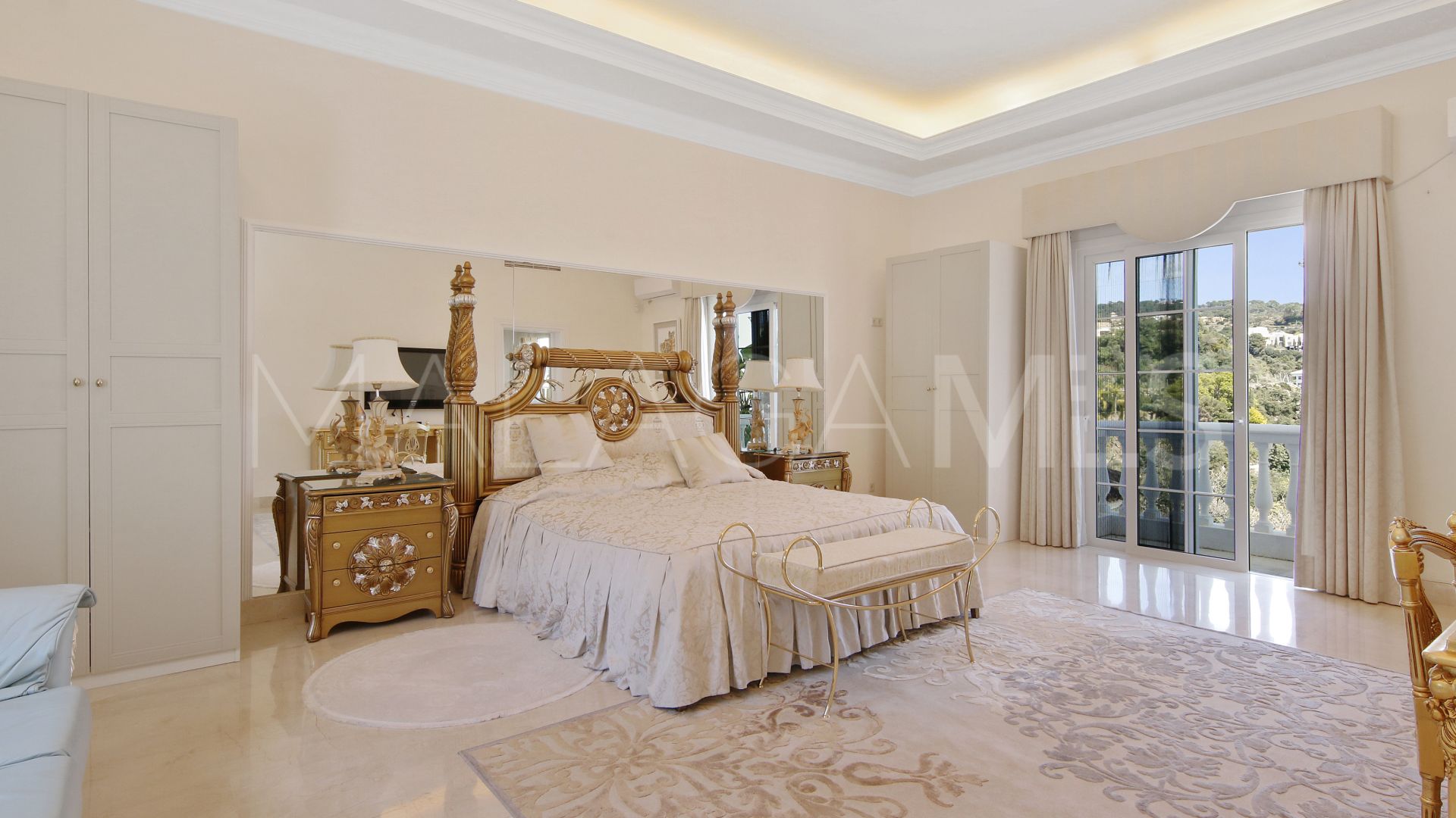 Villa for sale in La Zagaleta