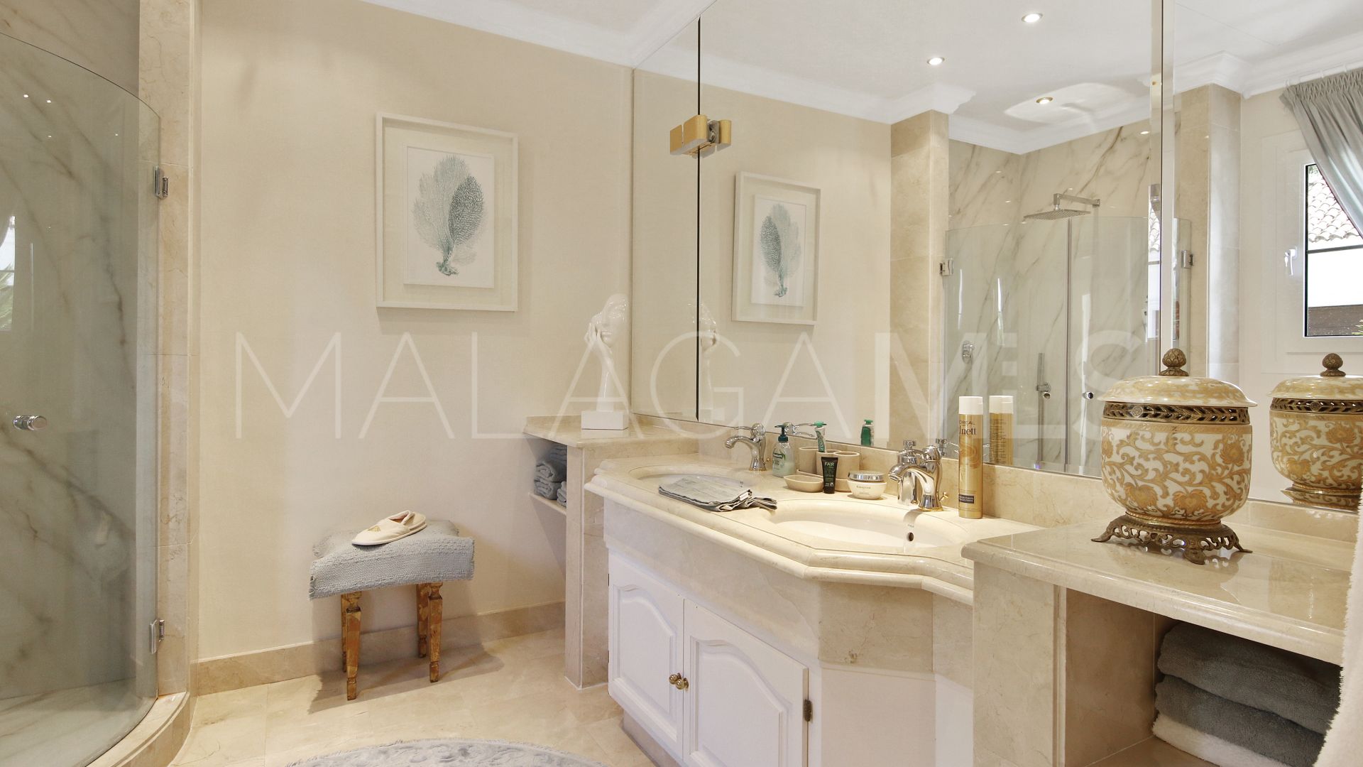 Villa for sale in La Zagaleta