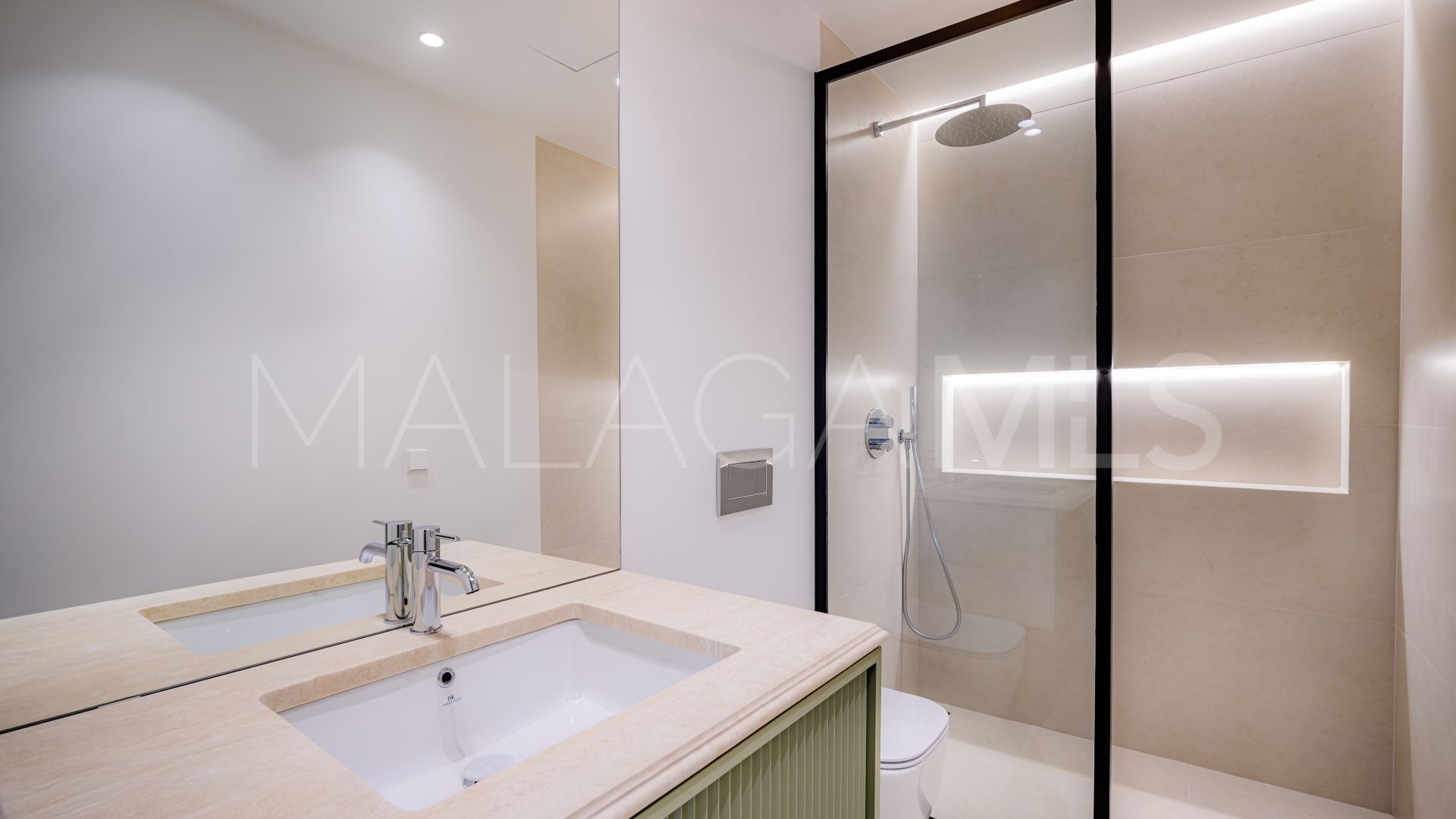 For sale La Cerquilla villa with 4 bedrooms