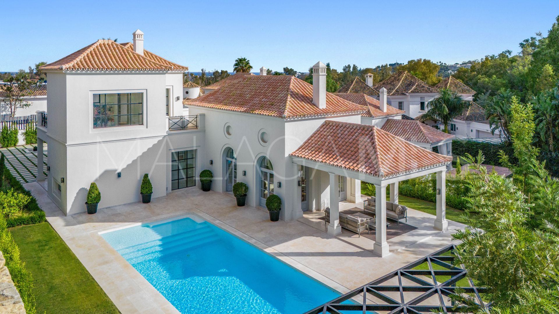 For sale La Cerquilla villa with 4 bedrooms
