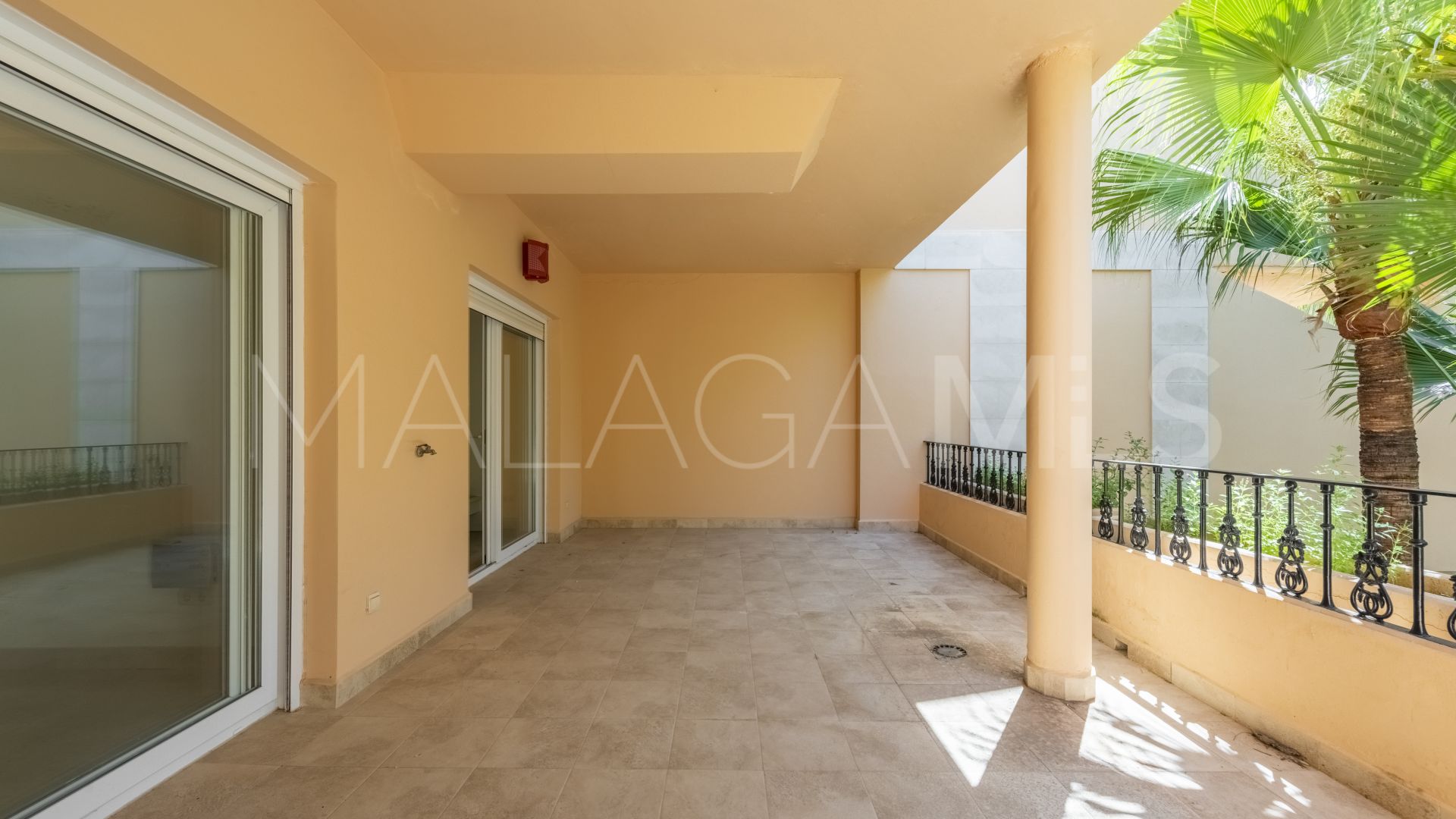 Apartamento planta baja for sale with 1 bedroom in Vista Real