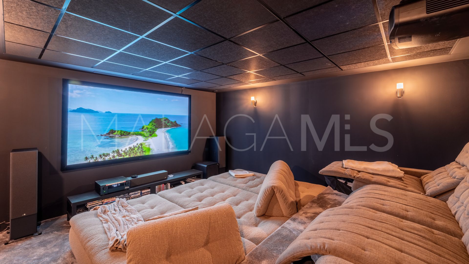 Villa for sale in La Carolina