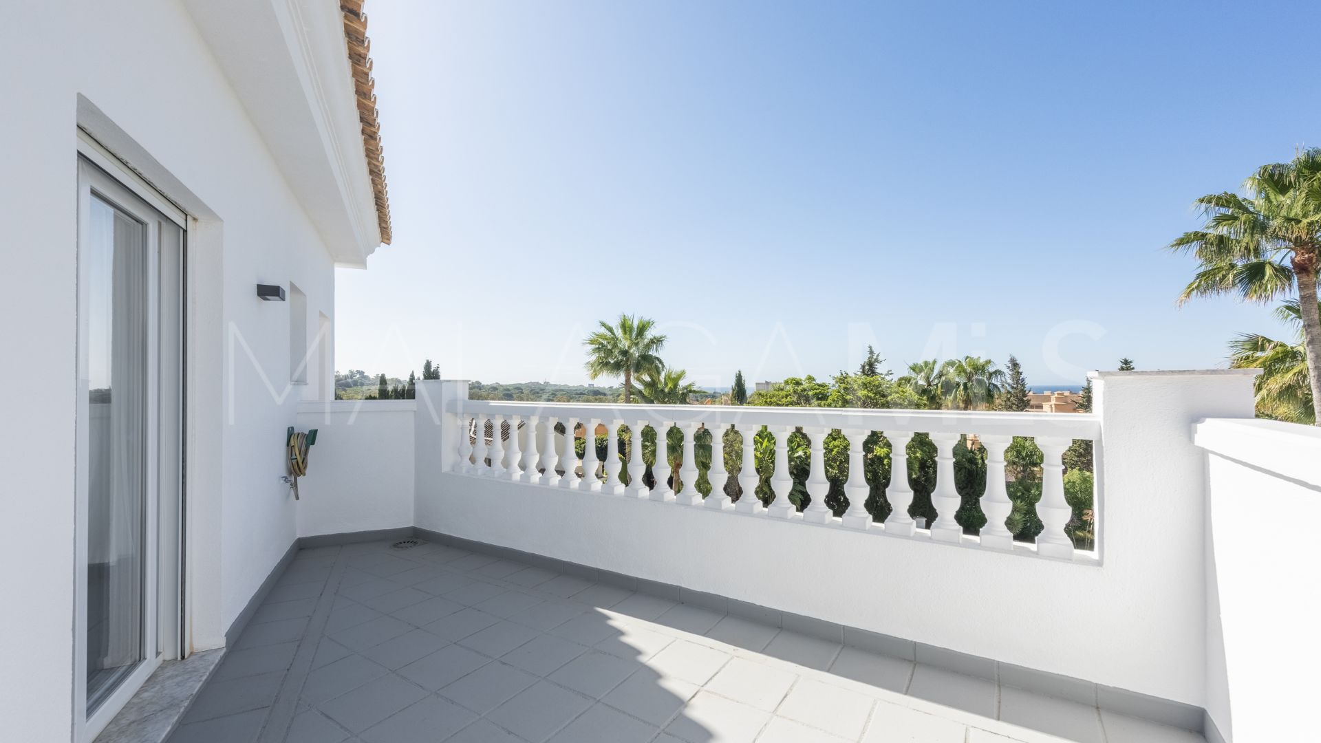 Villa for sale in Santa Maria
