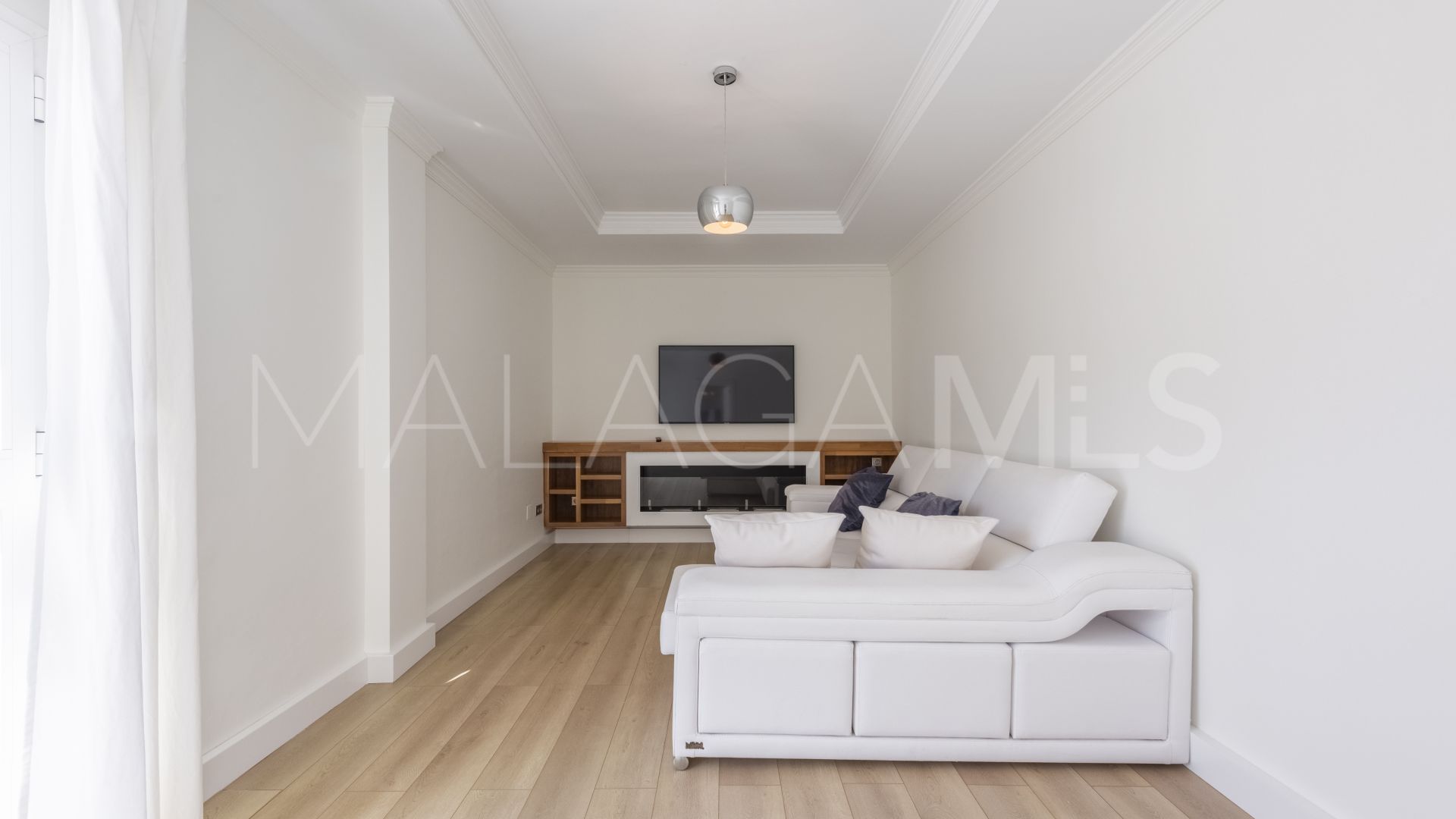 Villa for sale in Santa Maria