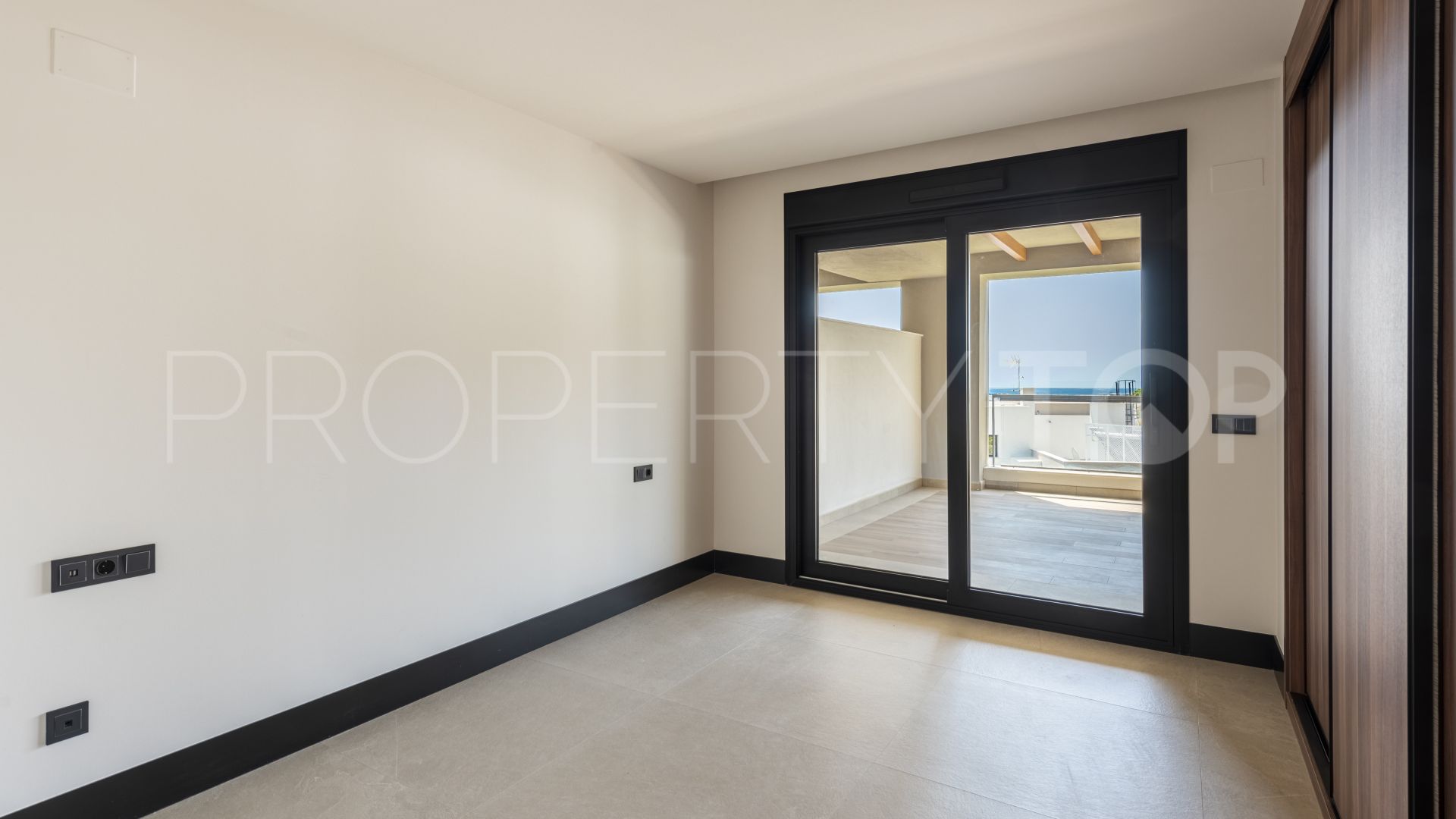 Comprar apartamento en Marbella Lake