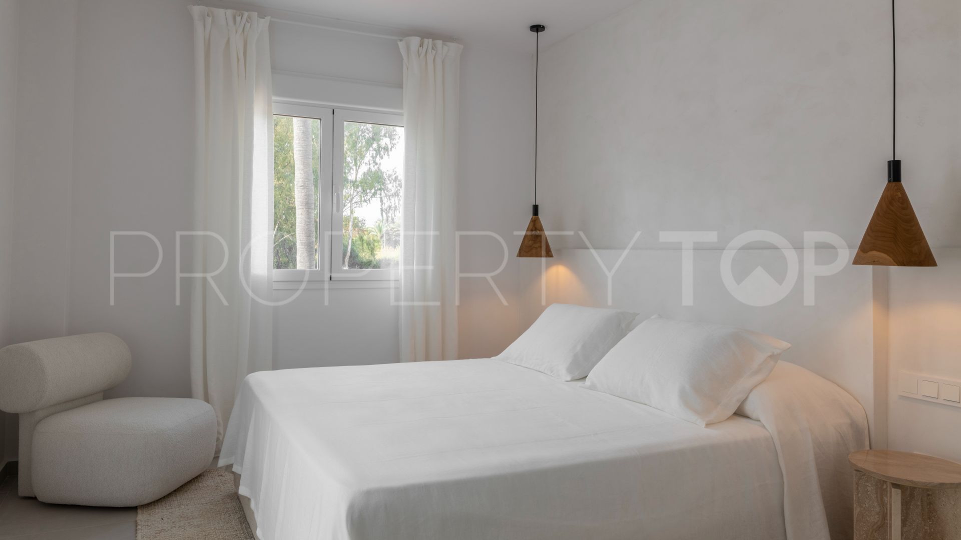 Bahia de Marbella 3 bedrooms town house for sale