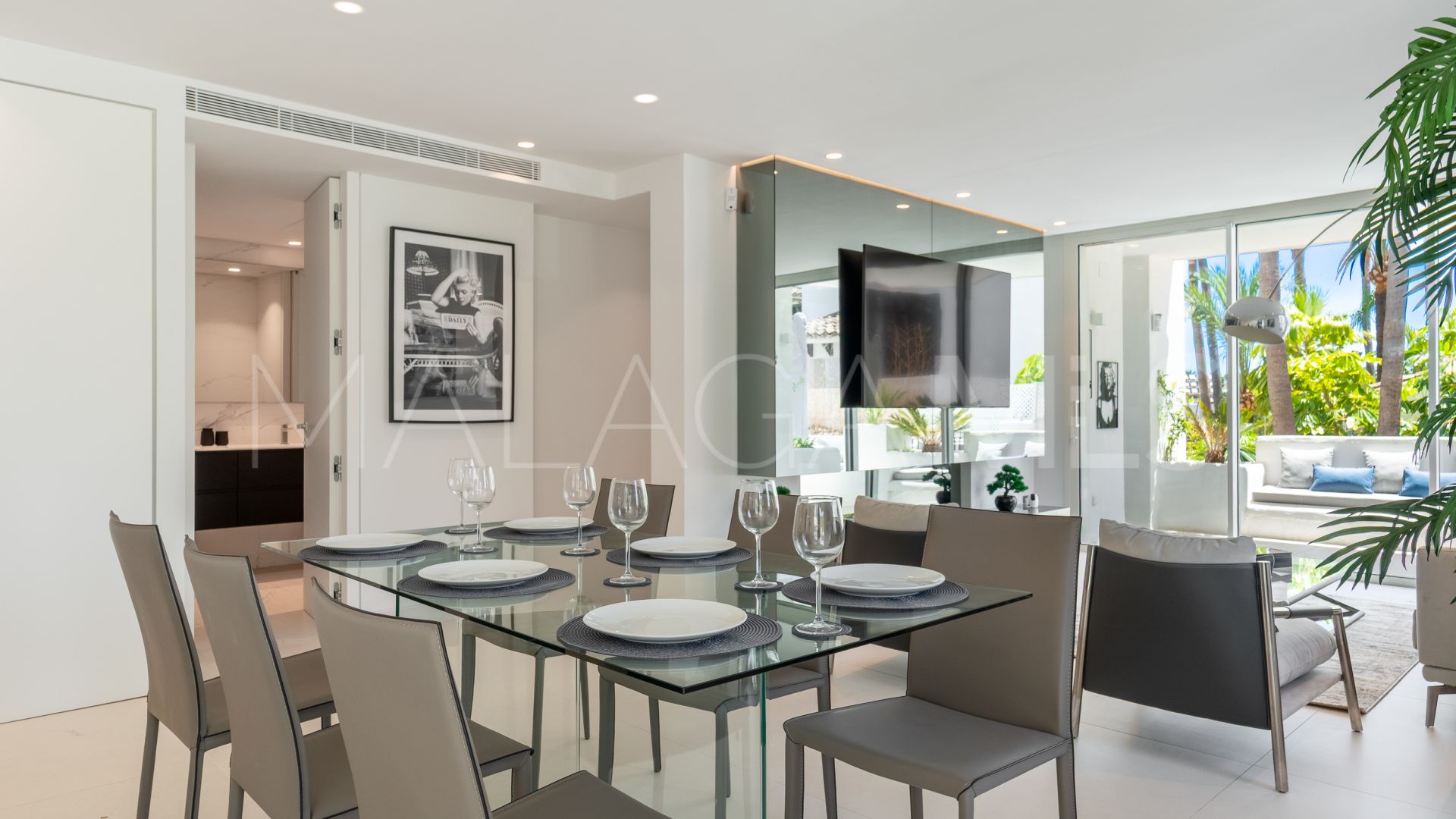 Apartment for sale in Marina Puente Romano
