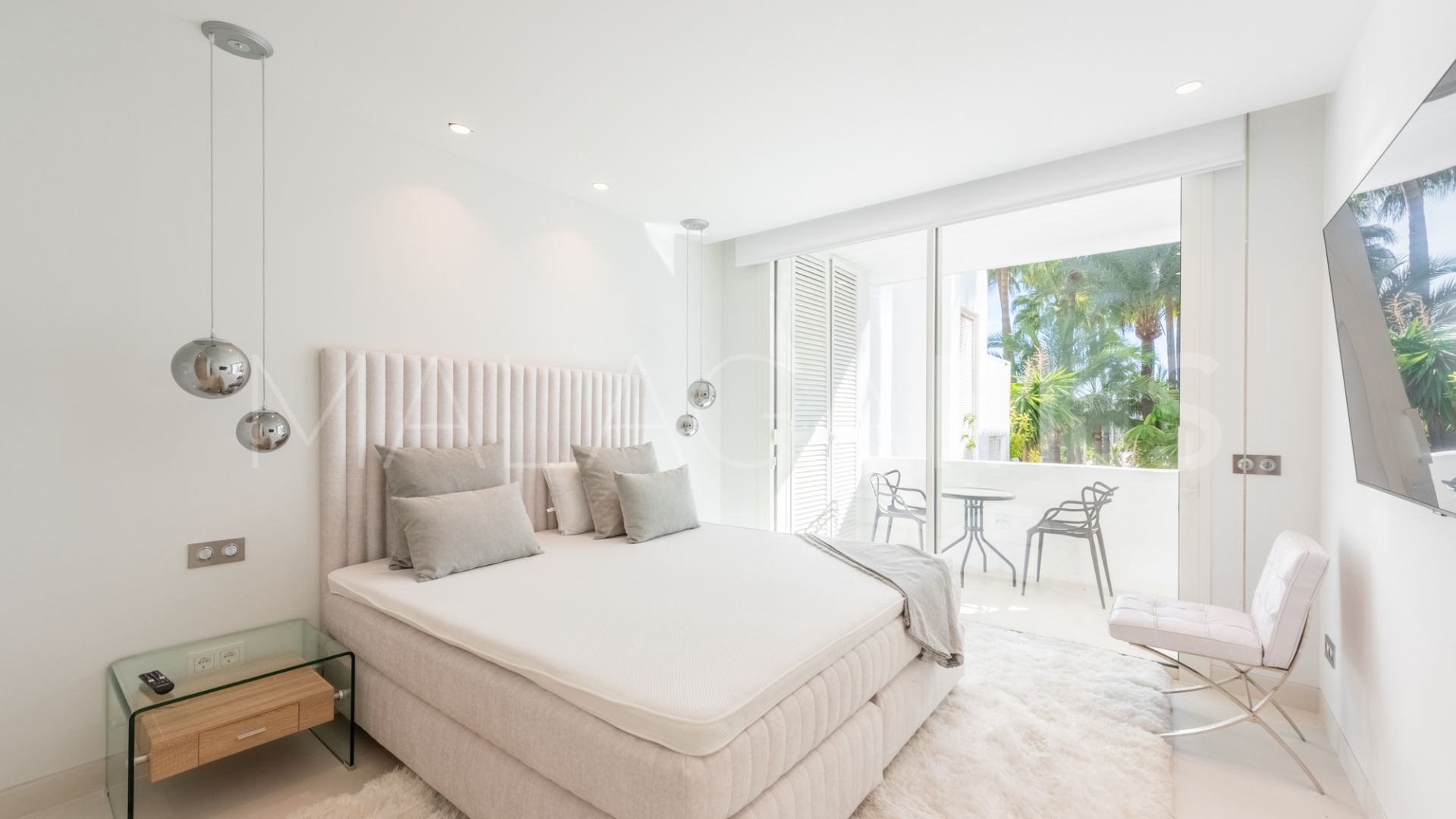 For sale apartment in Marina Puente Romano