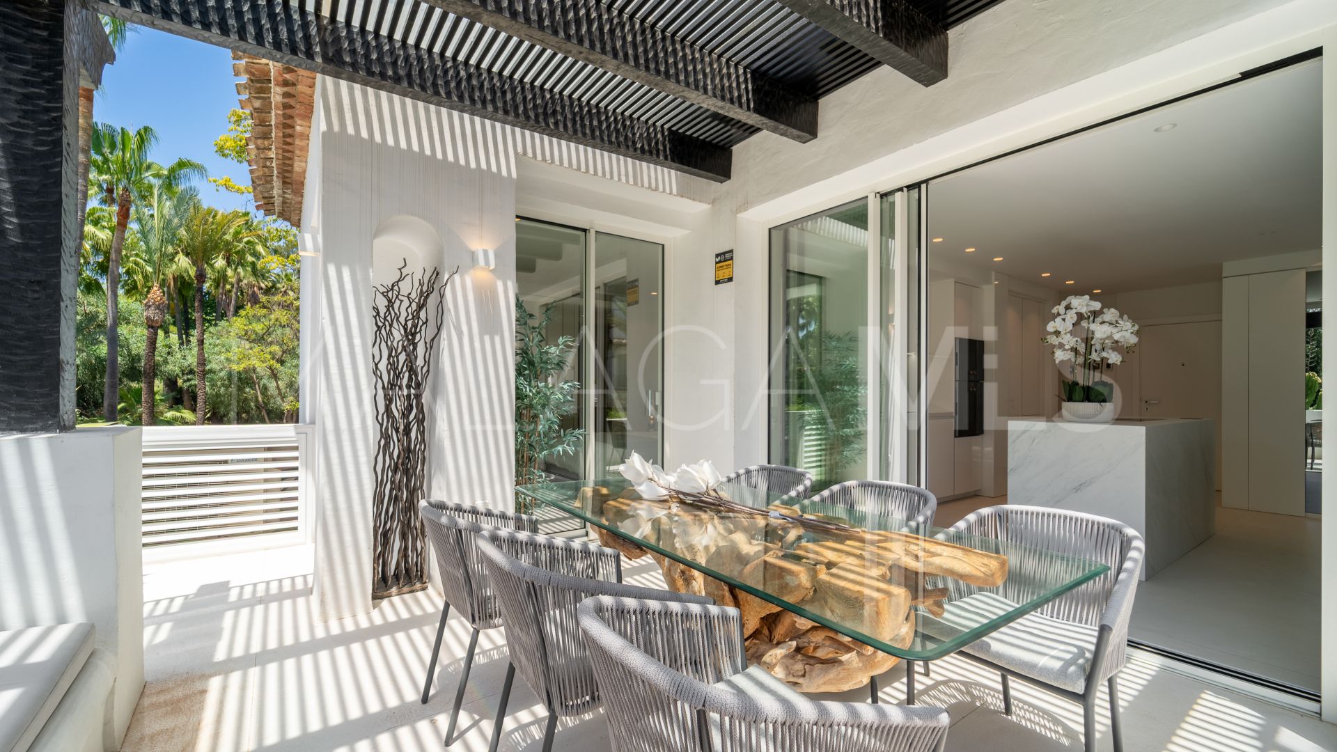 Apartment for sale in Marina Puente Romano