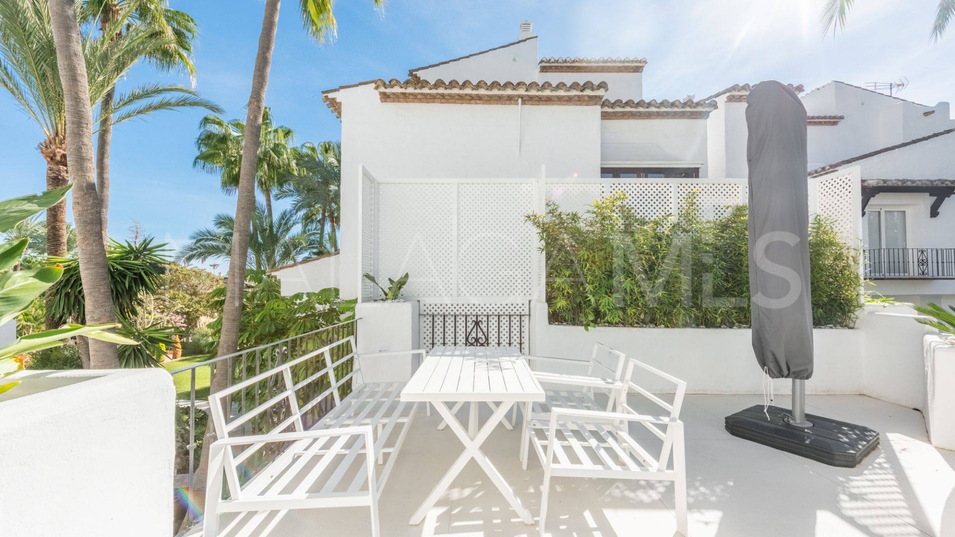 For sale apartment in Marina Puente Romano