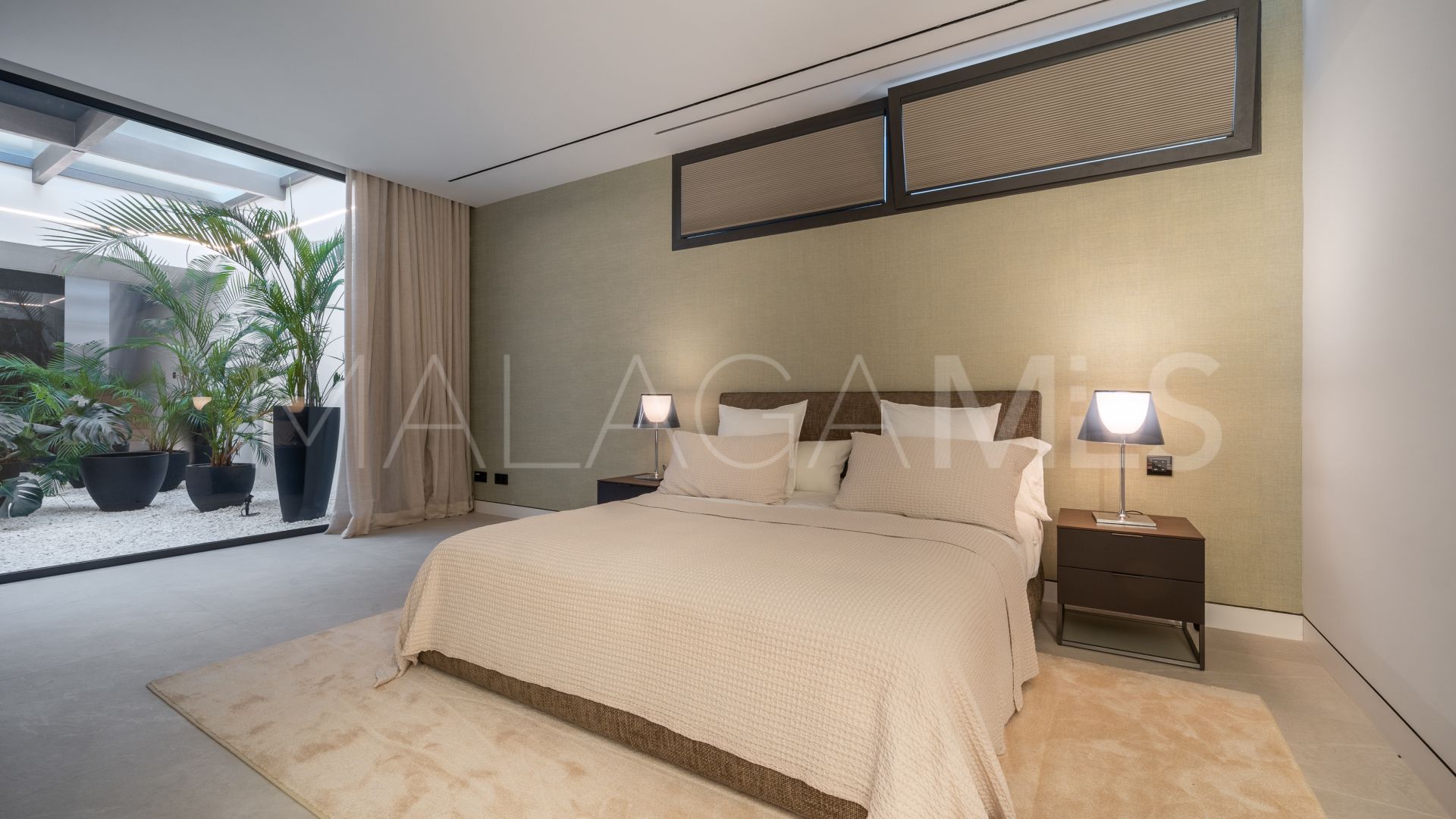 Marbella Golden Mile, villa with 5 bedrooms for sale